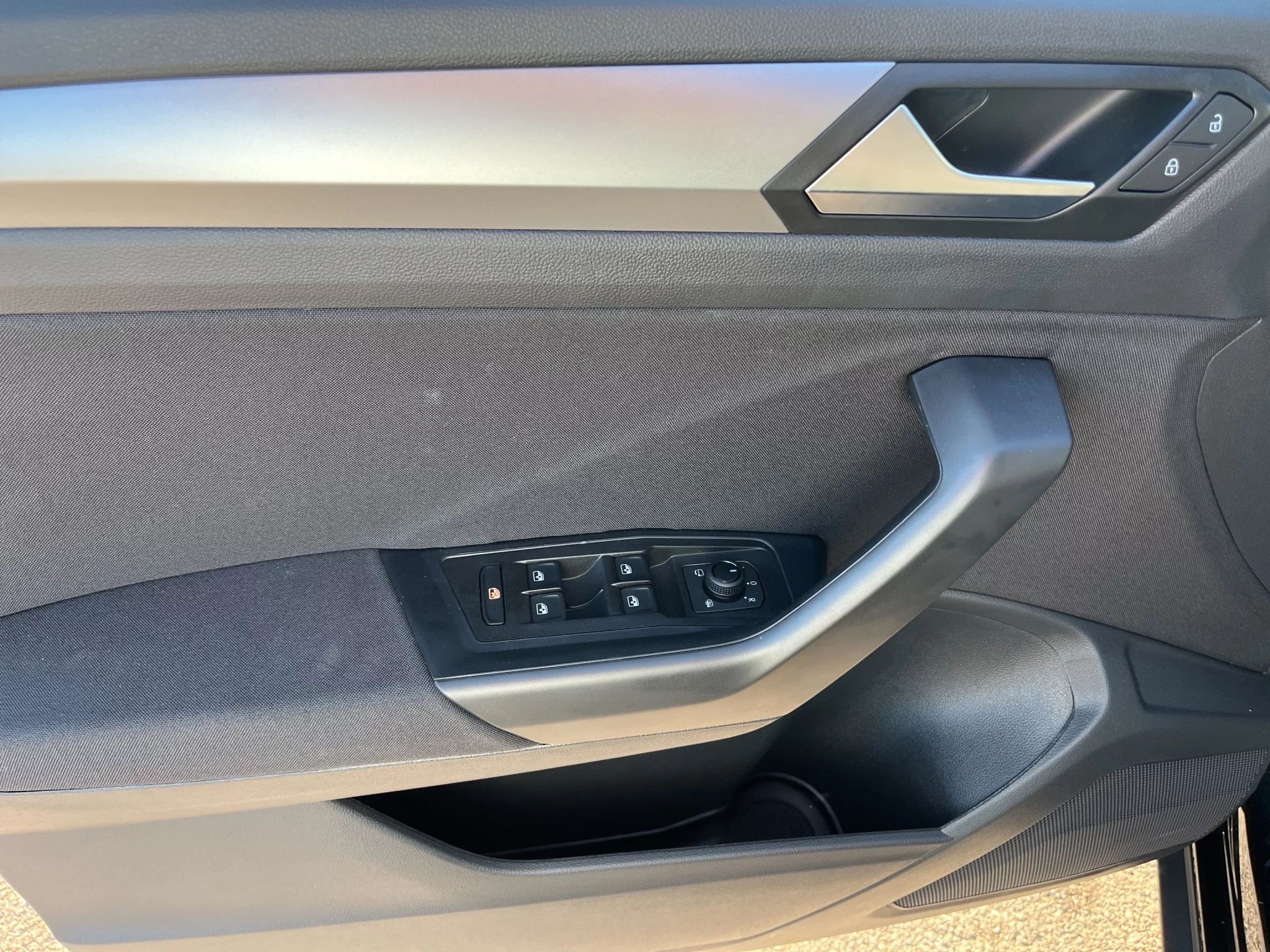 Volkswagen T-Roc 2.0 TDI EDITION PLUS 2025 — foto 12 di 21