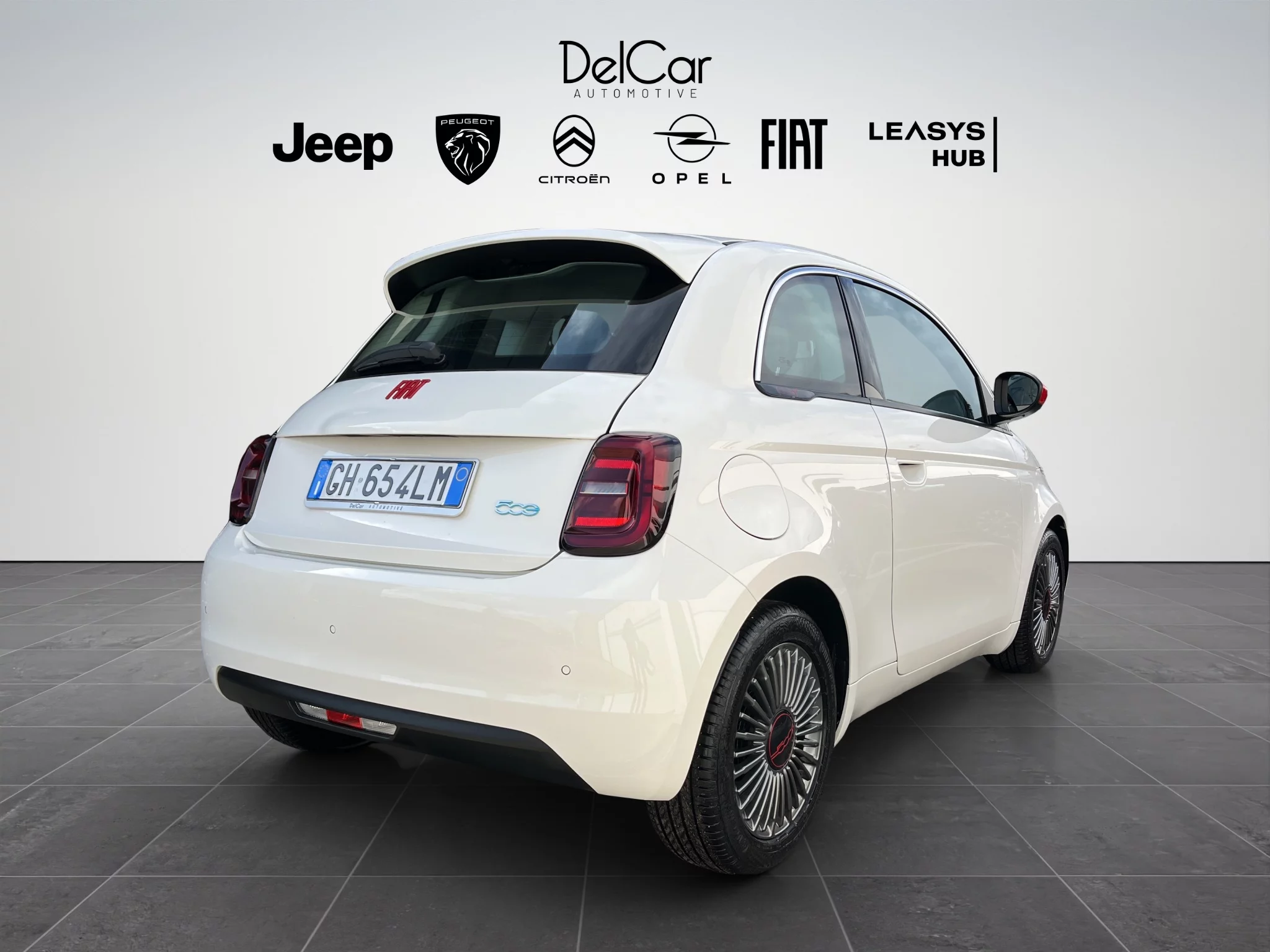 Fiat 500e 100% Elettrica RED 2021 — foto 6 di 19