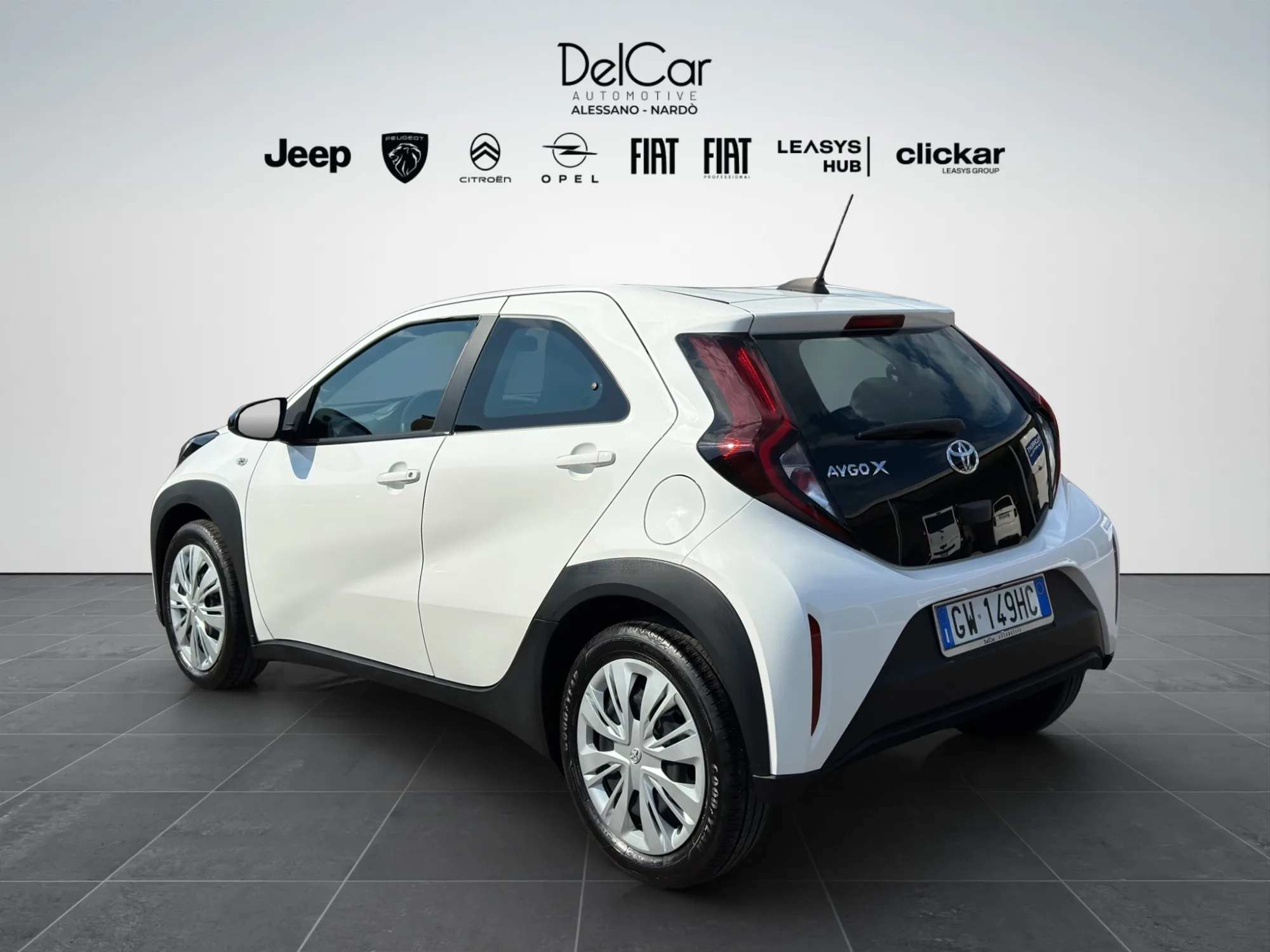 Toyota Aygo X 1.0 VVT-i 72 Cv. Active S-CVT 2024 — foto 4 di 22