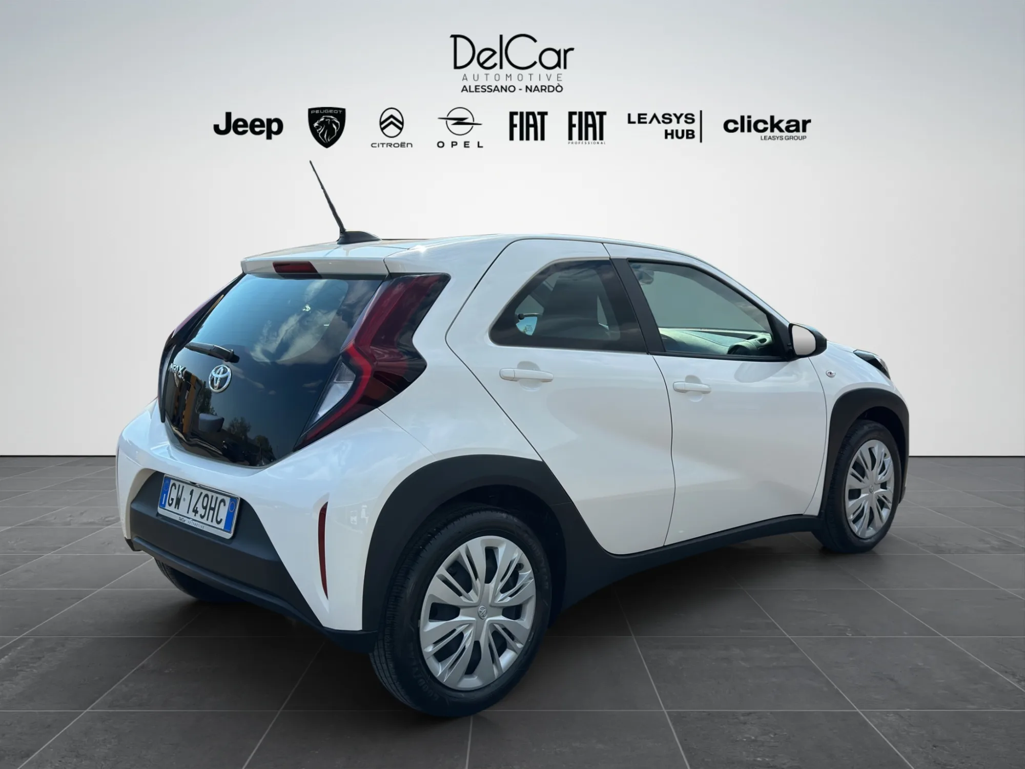 Toyota Aygo X 1.0 VVT-i 72 Cv. Active S-CVT 2024 — foto 6 di 22