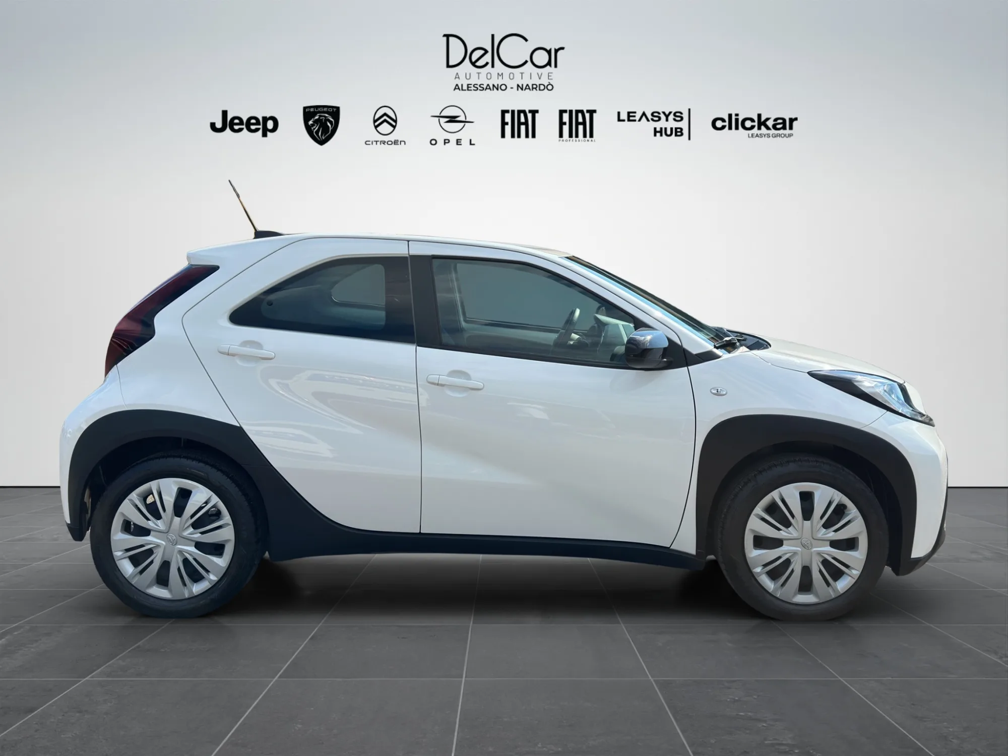Toyota Aygo X 1.0 VVT-i 72 Cv. Active S-CVT 2024 — foto 7 di 22