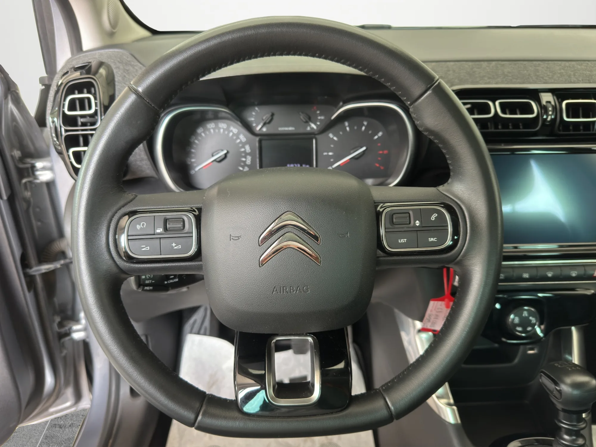 Citroën C3 AIR CROSS AIRCROSS 1.5 BLUEHDI SHINE 2022 — foto 10 di 19