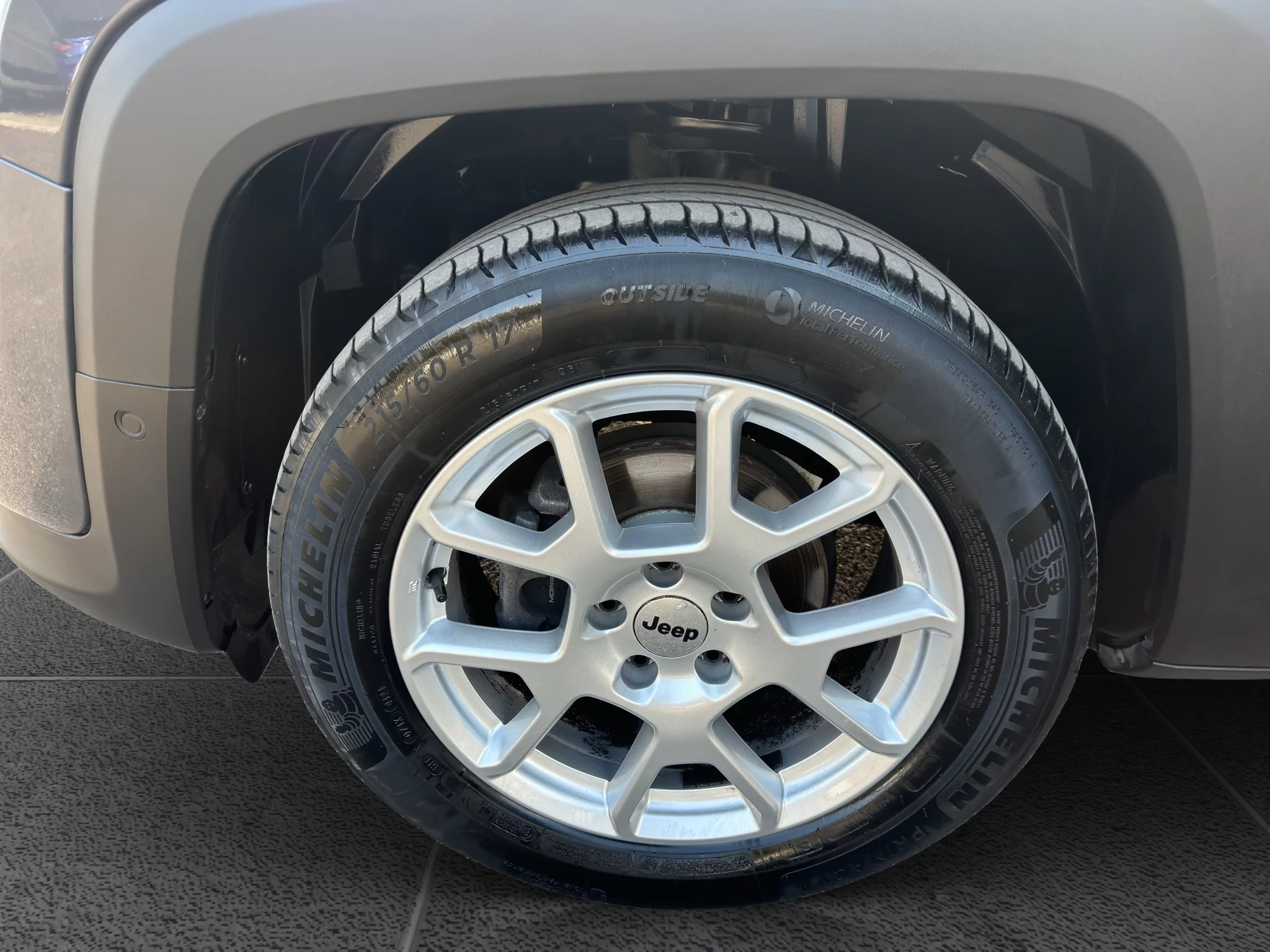 Jeep Renegade 1.0 T3 LIMITED 2023 — foto 20 di 20