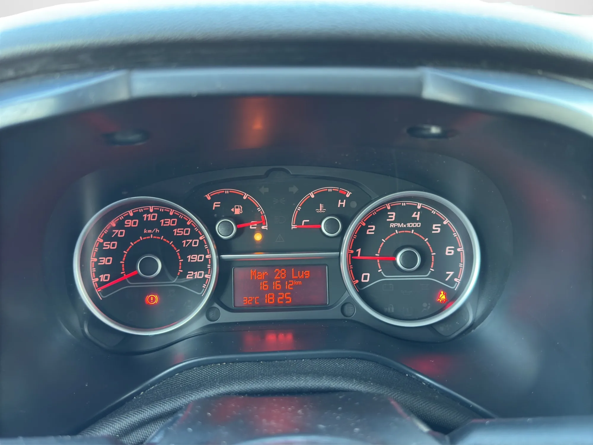 Fiat Doblò 1.3 MJT PASSO CORTO BUSINESS 2020 — foto 11 di 21