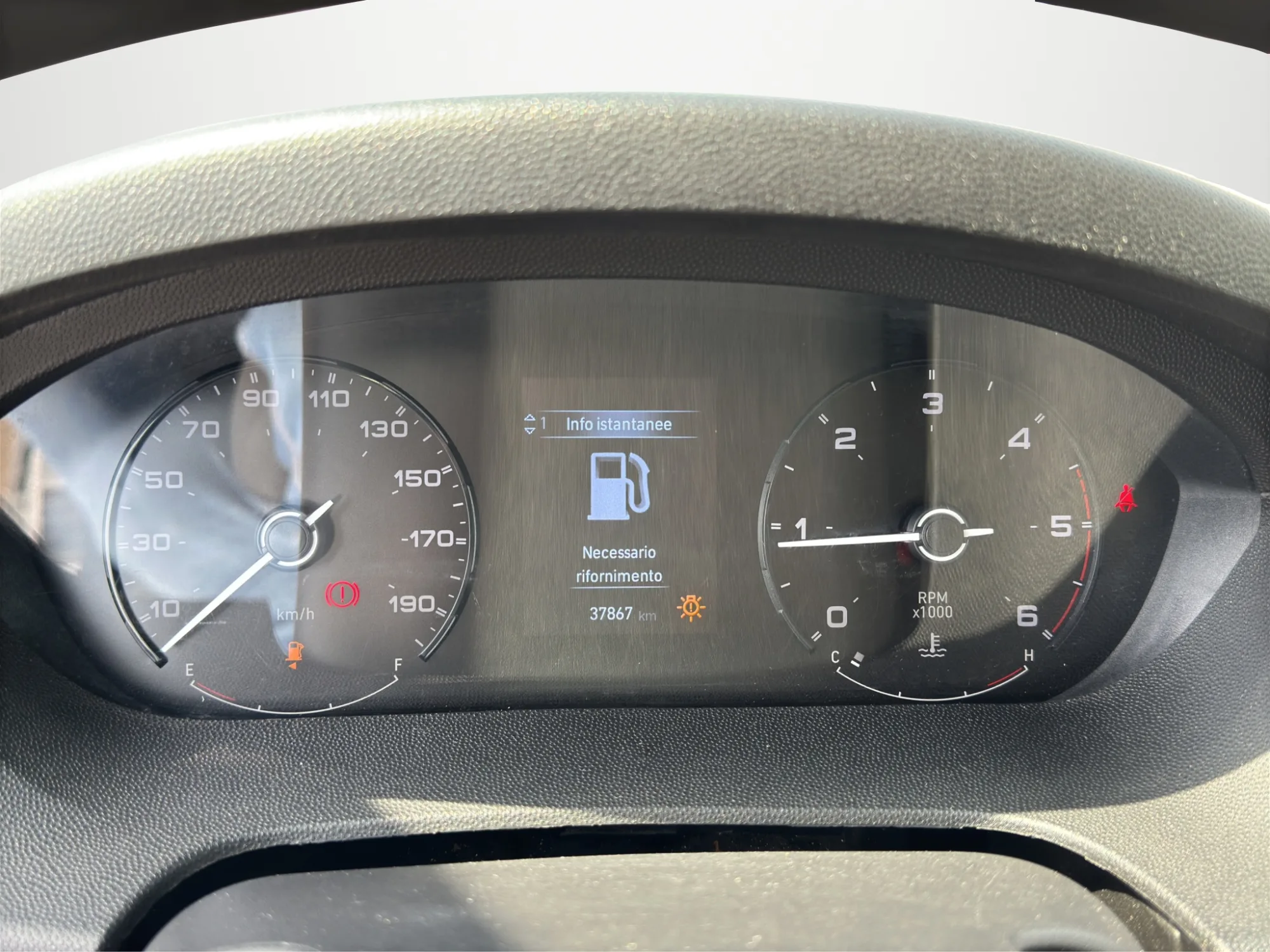 Fiat Ducato 2023 — foto 11 di 22