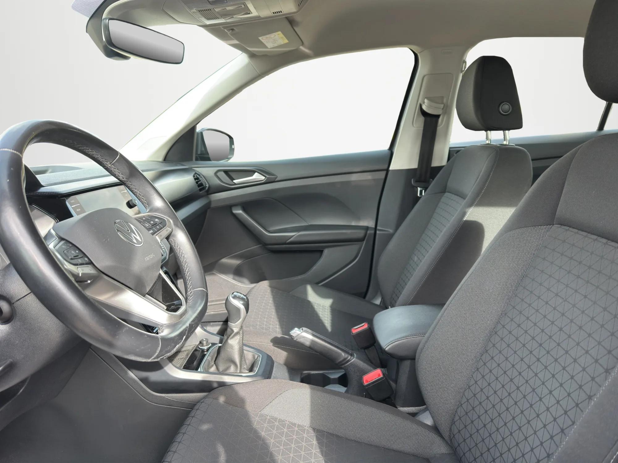 Volkswagen T-Cross 1.0 STYLE 2022 — foto 8 di 18