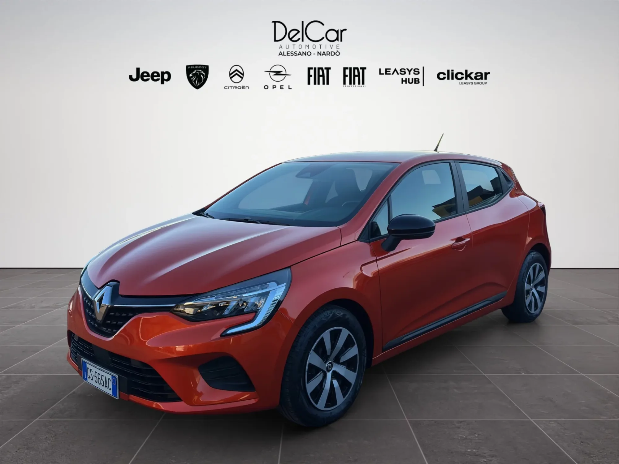Renault Clio 1.0 SCE EQUILIBRE 2023 — foto 2 di 19