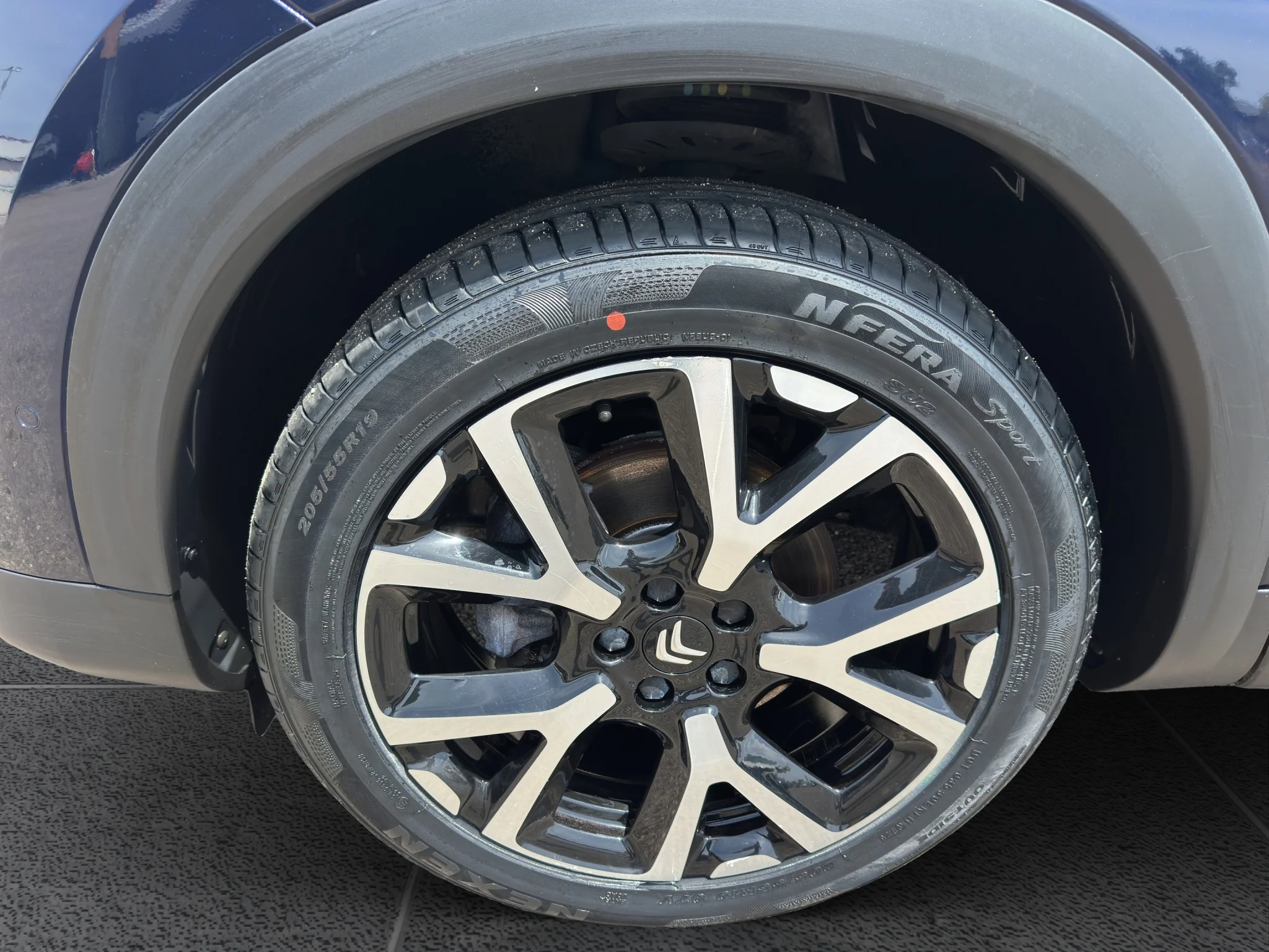 Citroën C5 AIRCROSS 1.5 BLUEHDI EAT8 SHINE 2023 — foto 20 di 21