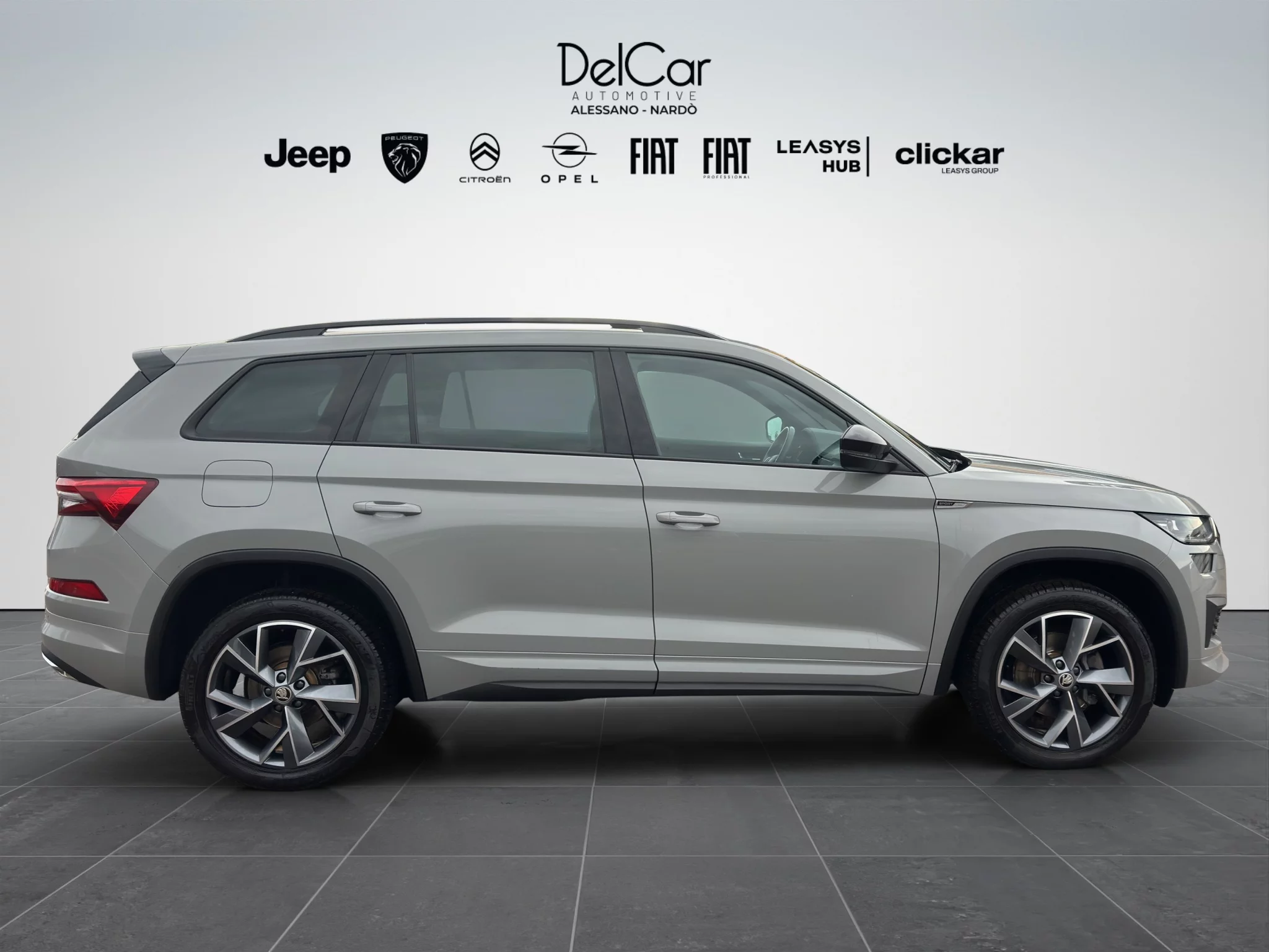 Skoda Kodiaq 2.0 TDI 4X4 DSG SPORTLINE 2023 — foto 7 di 23