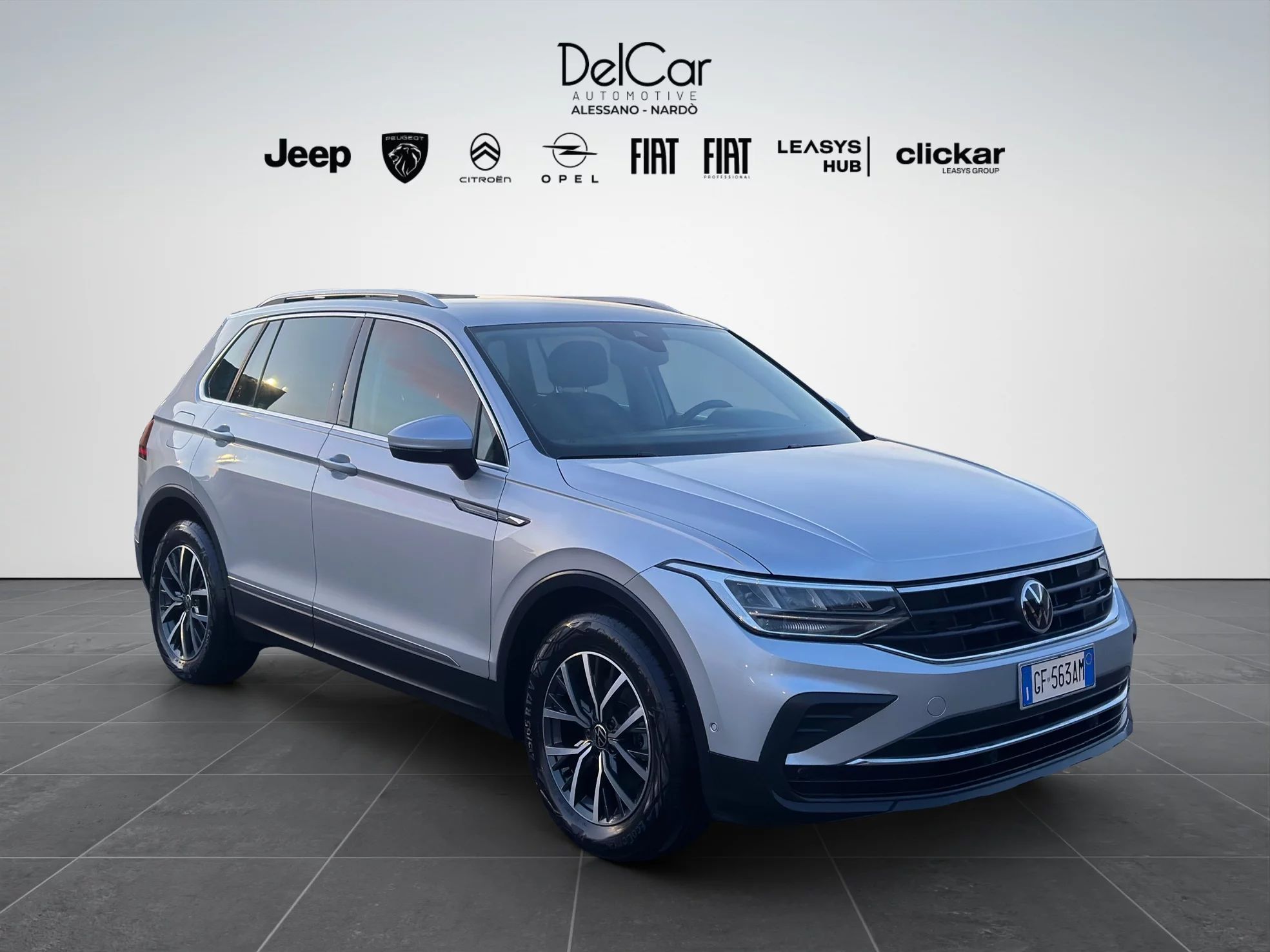 Volkswagen Tiguan 2.0 TDI LIFE 2021 — foto 8 di 23