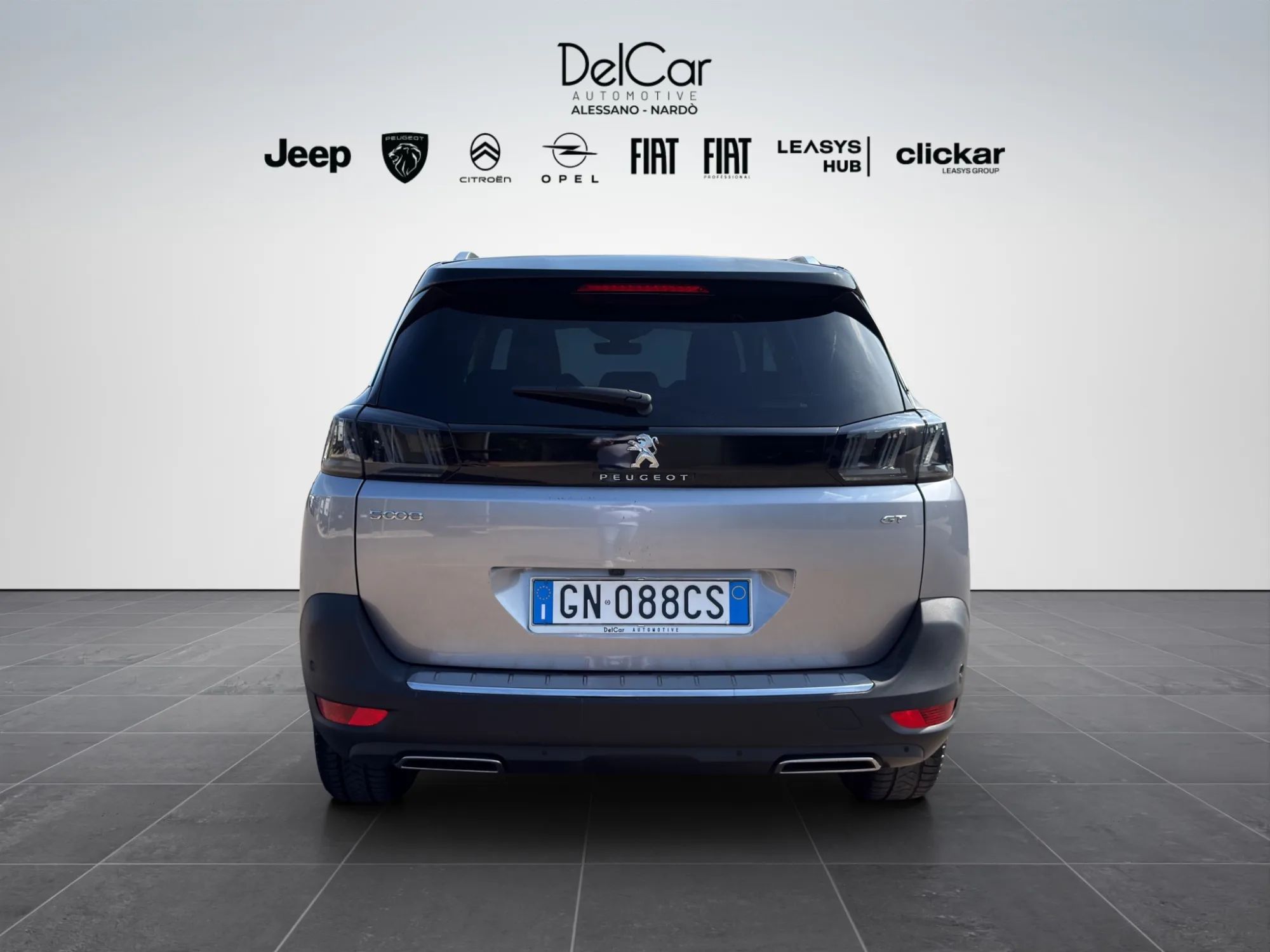 Peugeot 5008 1.5 130 Cv. BlueHDI EAT8 GT Pack 2023 — foto 5 di 18