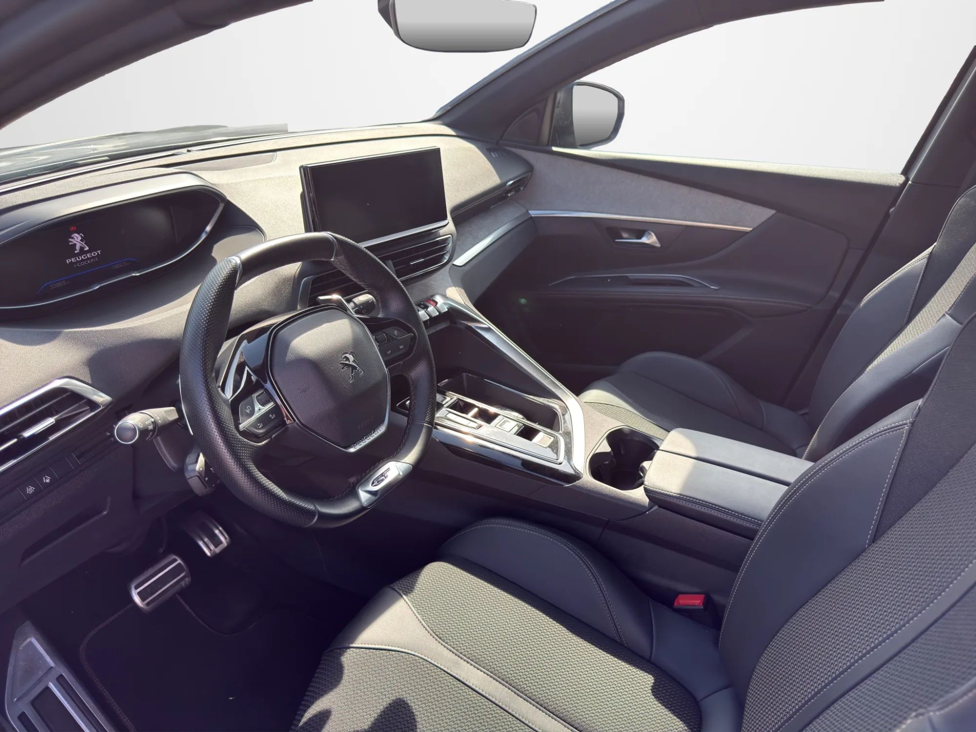 Peugeot 5008 1.5 130 Cv. BlueHDI EAT8 GT Pack 2023 — foto 9 di 18