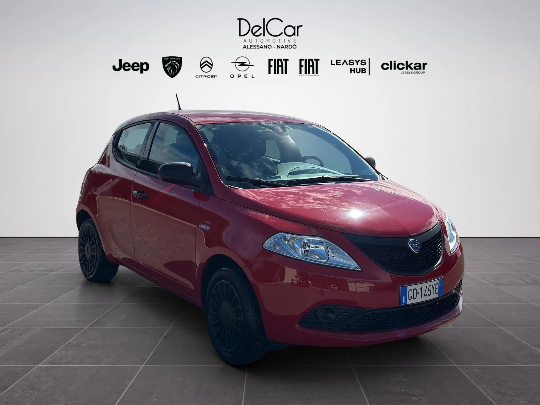 Lancia Ypsilon 1.0 70 Cv. Hybrid Silver 2021 — foto 8 di 19