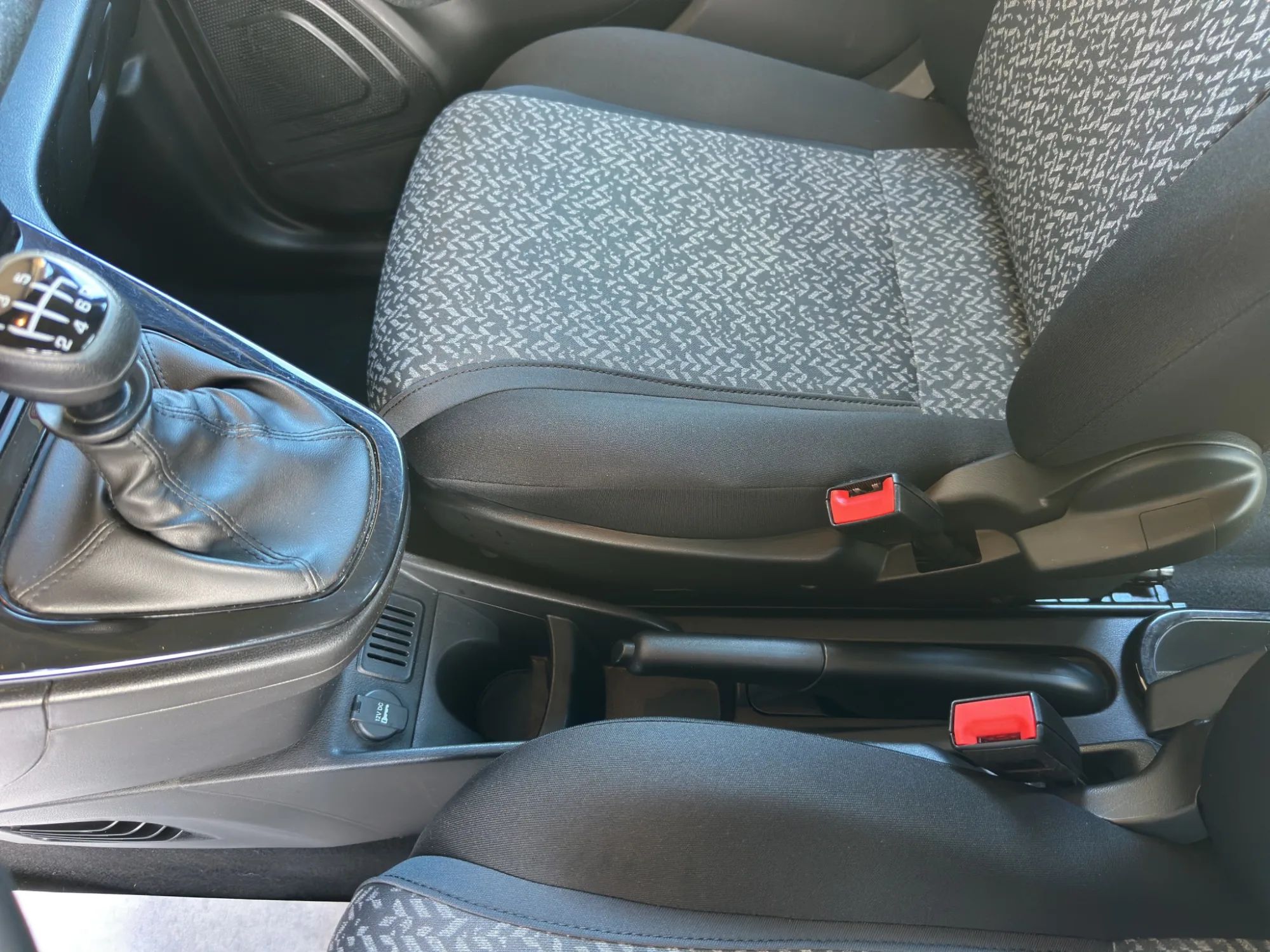 Lancia Ypsilon 1.0 70 Cv. Hybrid Silver 2021 — foto 16 di 19