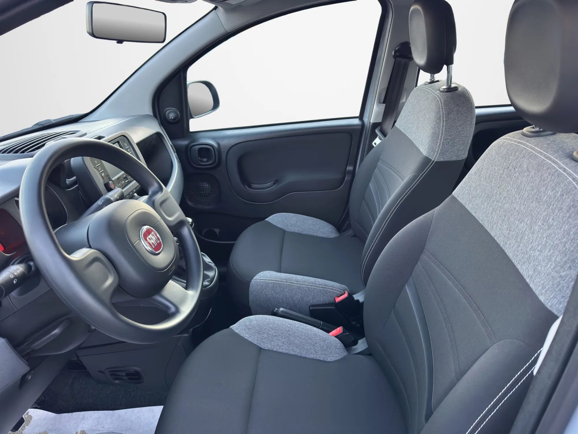 Fiat Panda 1.0 70 Cv. Hybrid City Life 2022 — foto 9 di 19