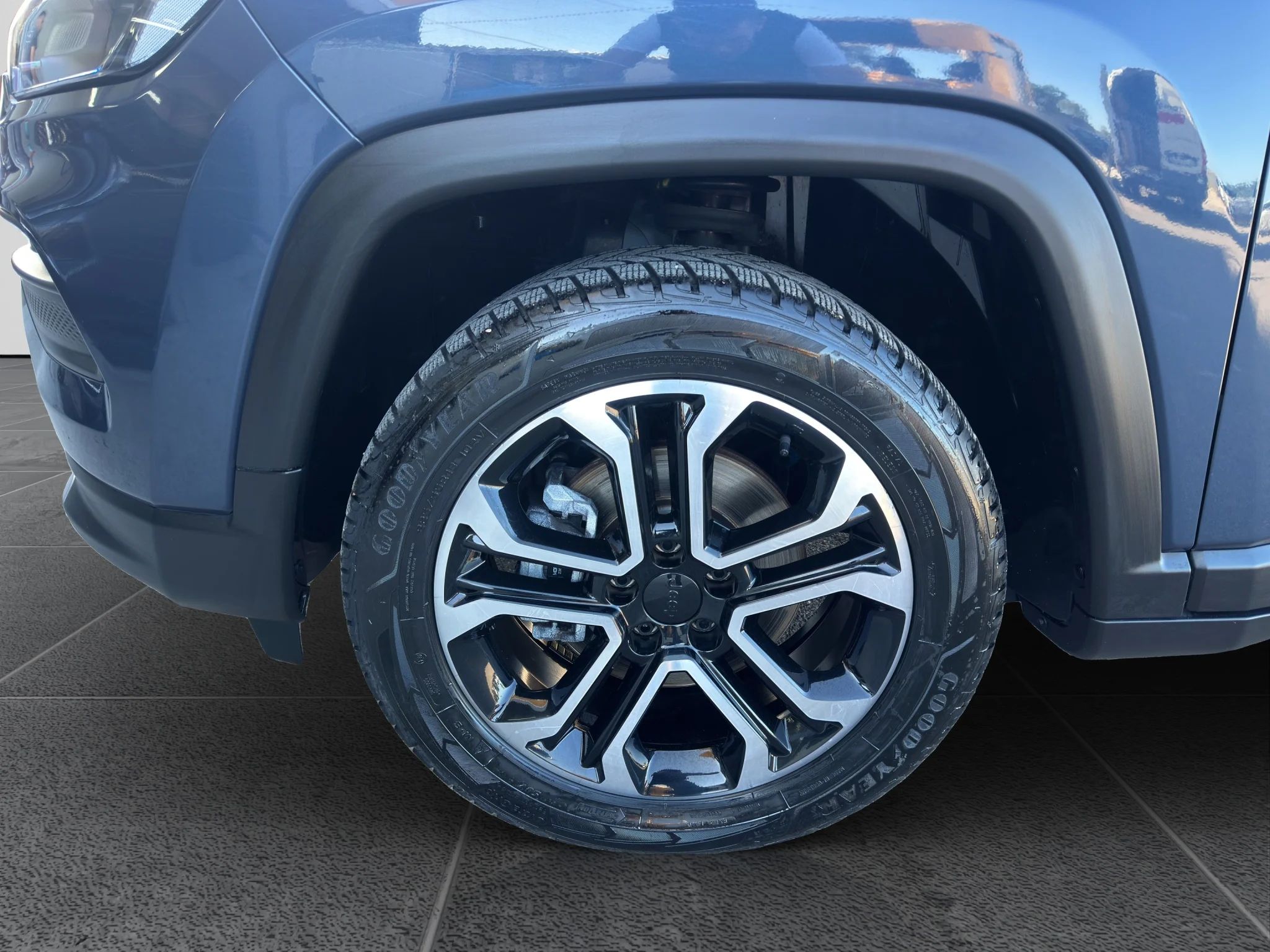 Jeep Compass 1.6 MJT LIMITED 2023 — foto 21 di 22