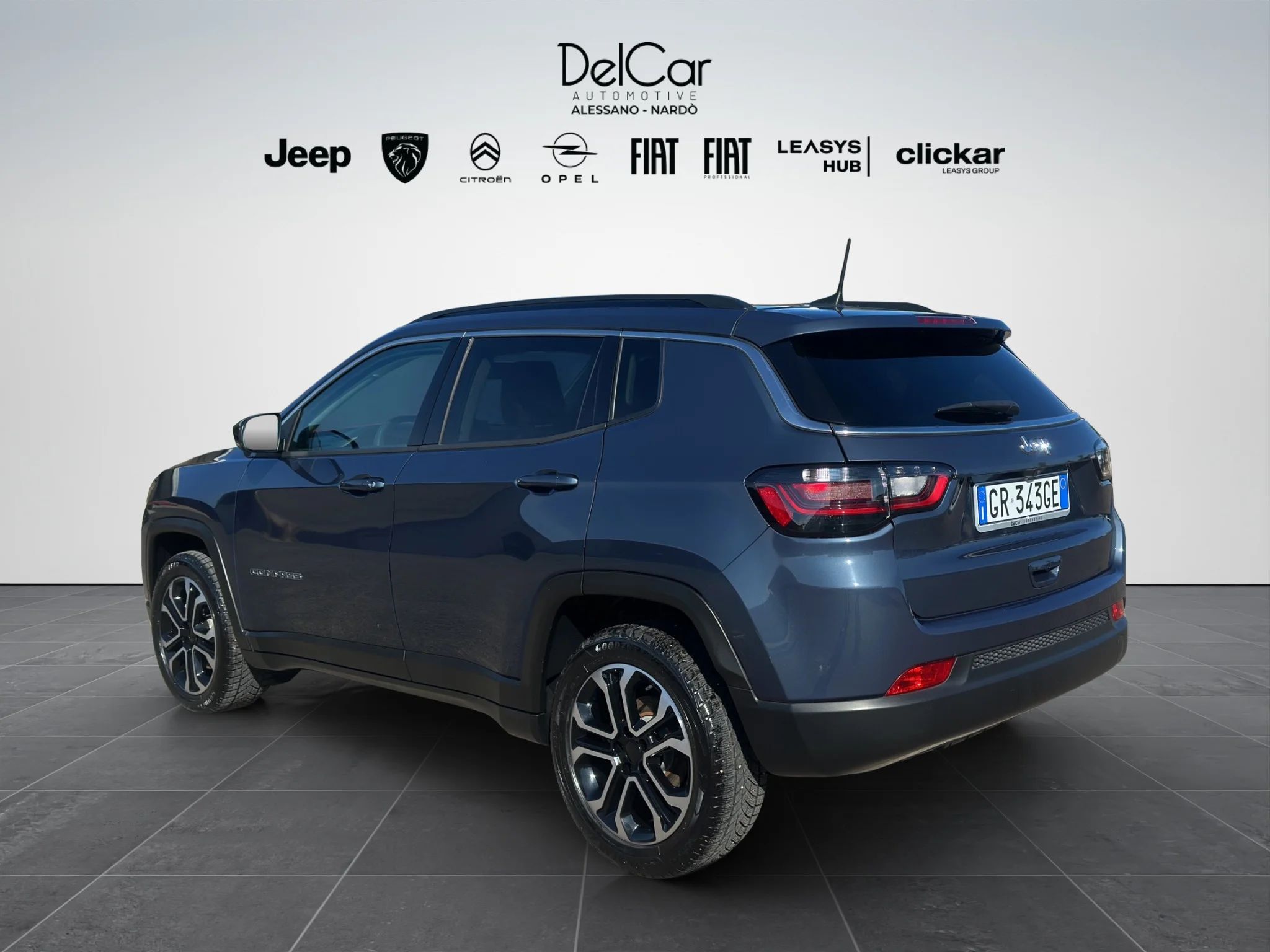 Jeep Compass 1.6 MJT LIMITED 2023 — foto 4 di 22