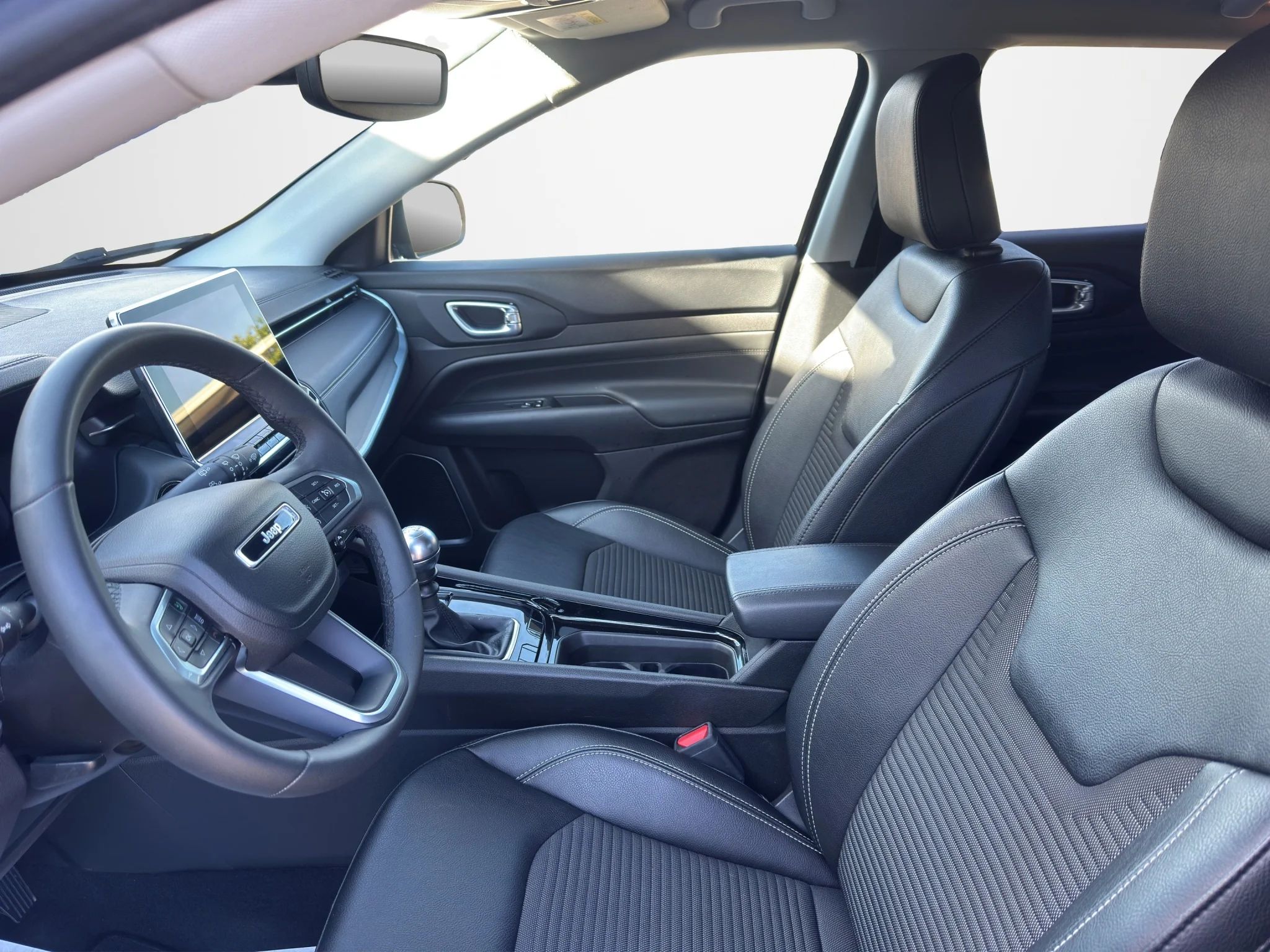 Jeep Compass 1.6 MJT LIMITED 2023 — foto 9 di 22