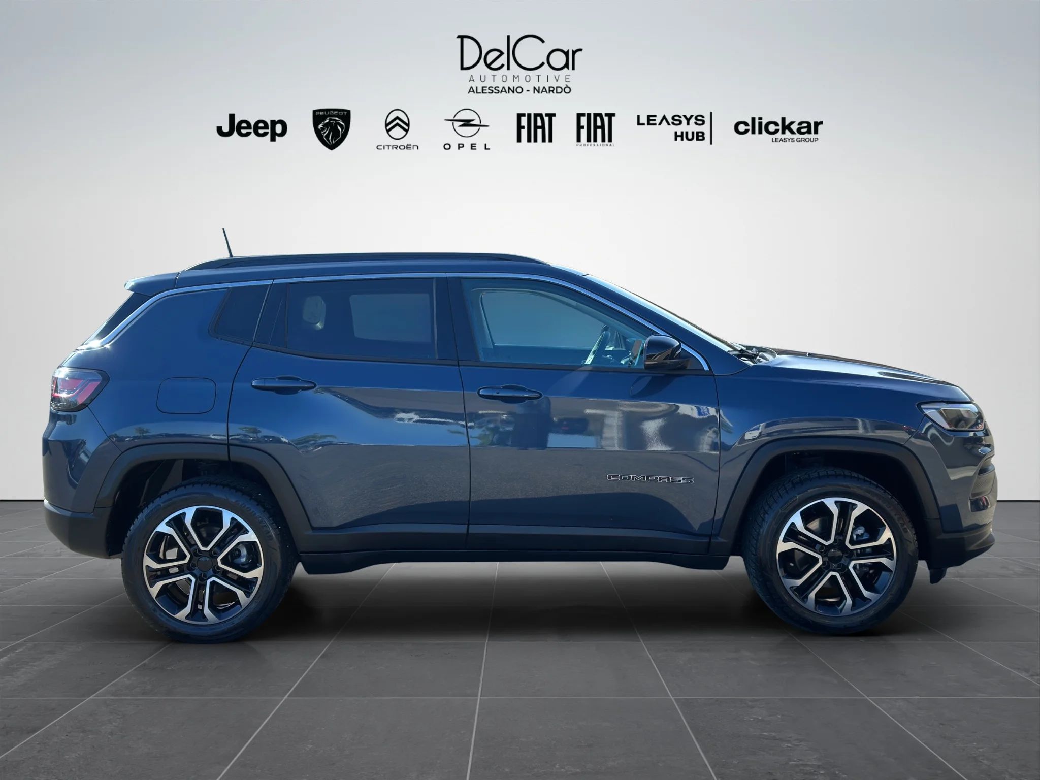 Jeep Compass 1.6 MJT LIMITED 2023 — foto 7 di 22