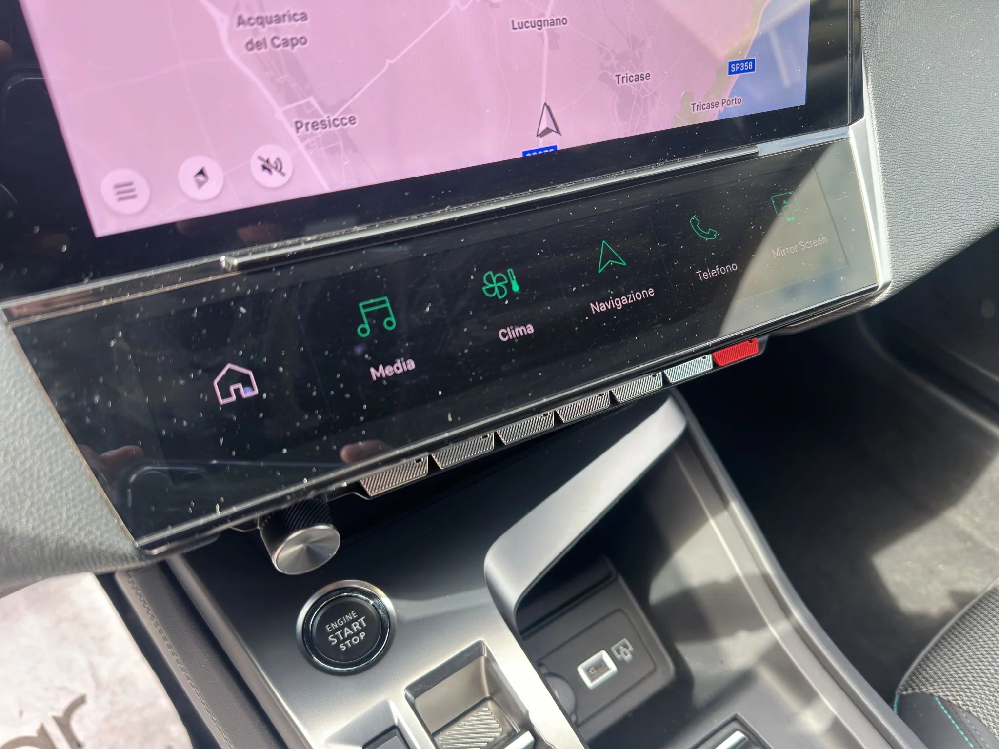 Peugeot 308 1.5 BLUEHDI EAT8 ALLURE 2022 — foto 15 di 20