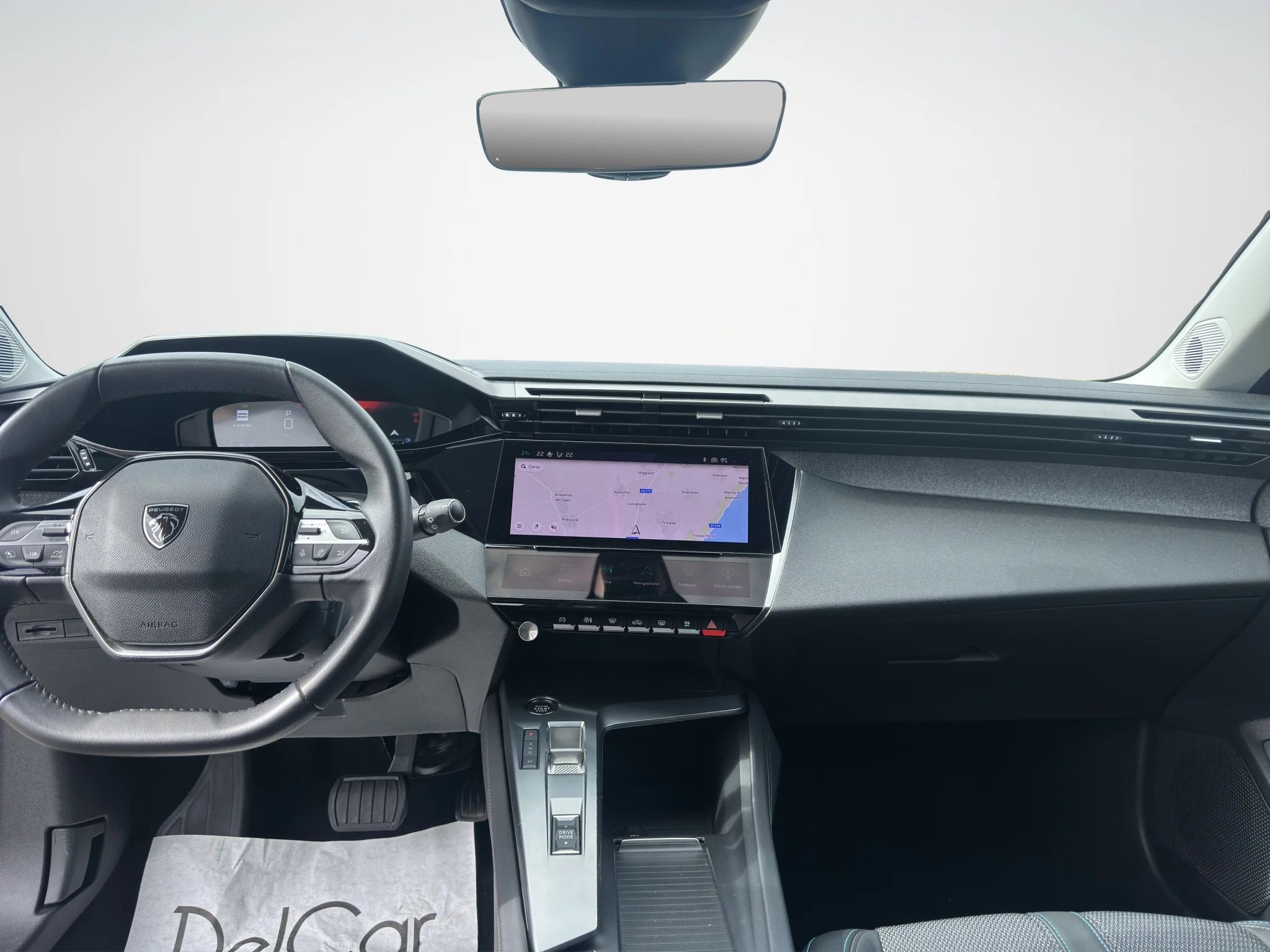 Peugeot 308 1.5 BLUEHDI EAT8 ALLURE 2022 — foto 13 di 20