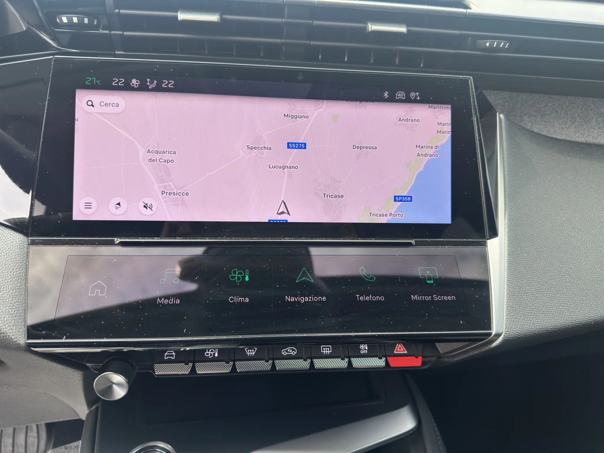 Peugeot 308 1.5 BLUEHDI EAT8 ALLURE 2022 — foto 14 di 20