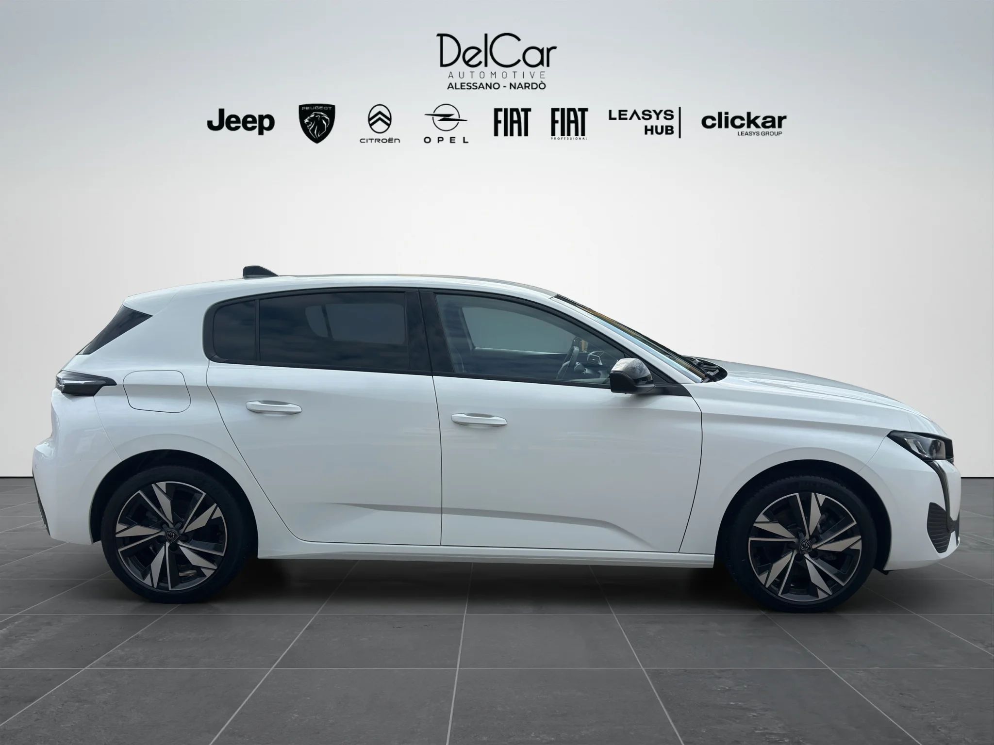 Peugeot 308 1.5 BLUEHDI EAT8 ALLURE 2022 — foto 7 di 20