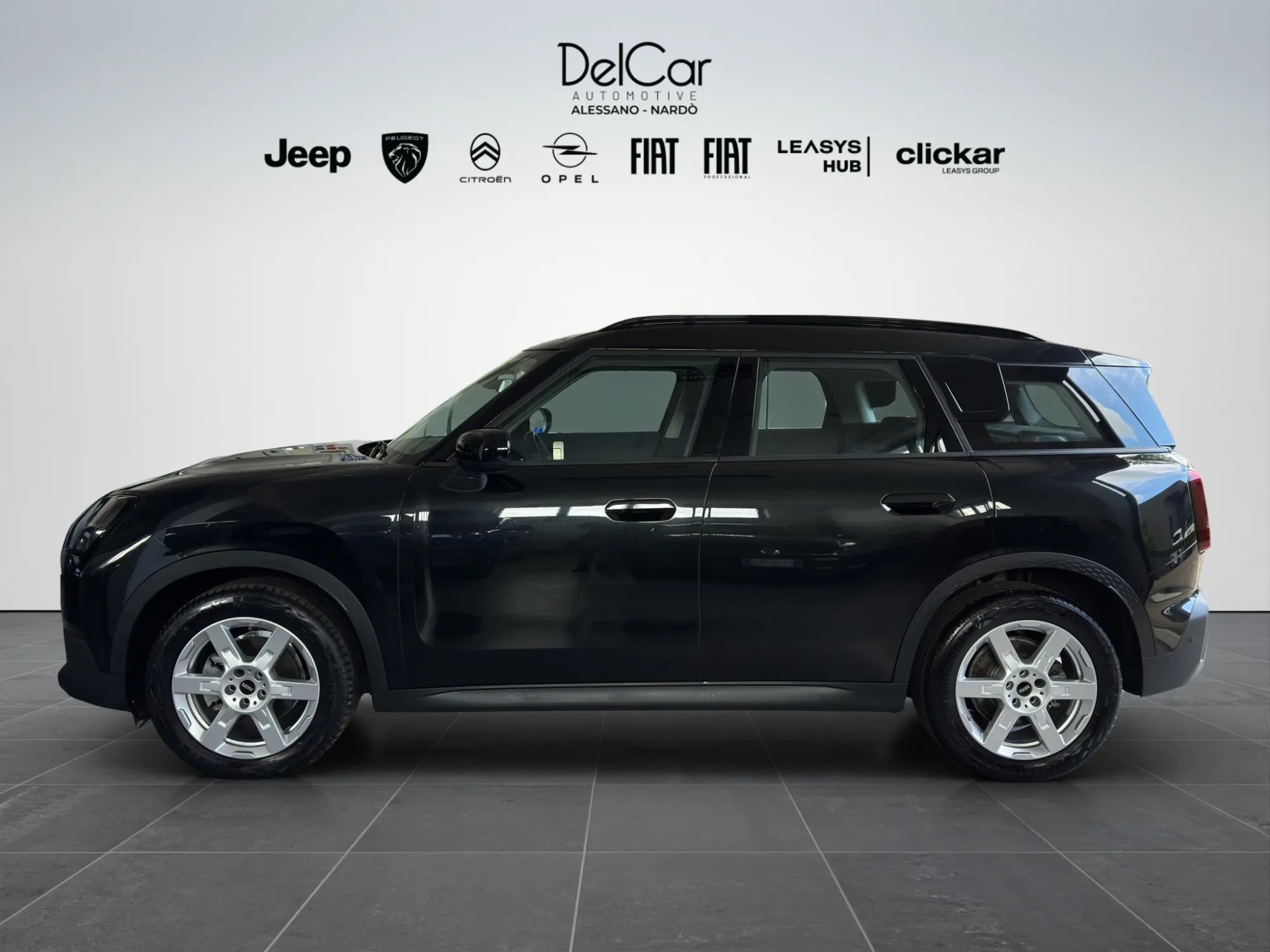 Mini Countryman 2.0 48V D Classic Automatica 2024 — foto 3 di 22