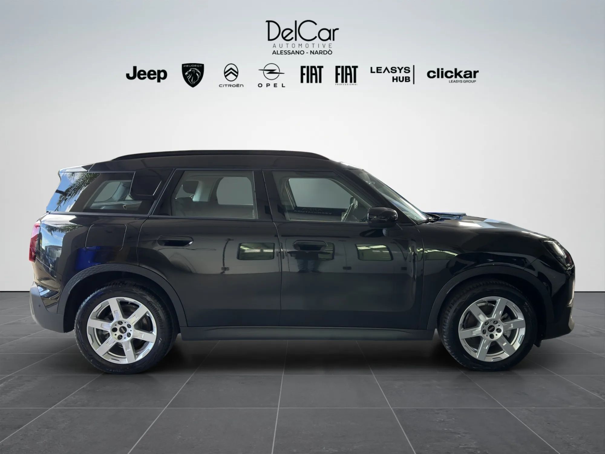 Mini Countryman 2.0 48V D Classic Automatica 2024 — foto 7 di 22