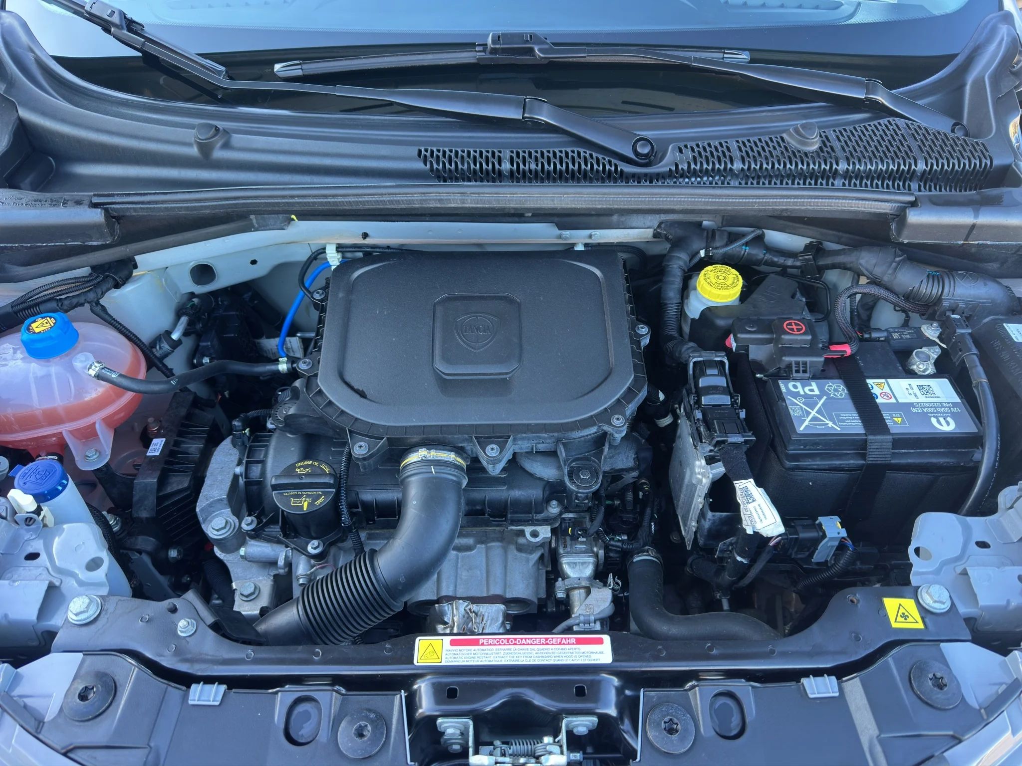 Lancia Ypsilon 1.0 HYBRID ALBERTA FERRETTI 2023 — foto 19 di 20
