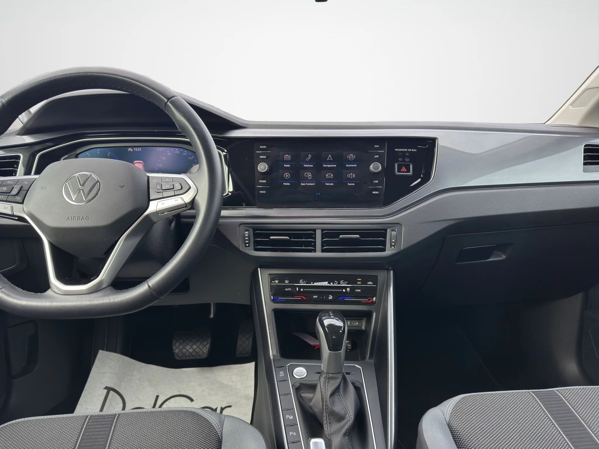 Volkswagen Polo 1.0 TSI STYLE DSG 2023 — foto 14 di 23