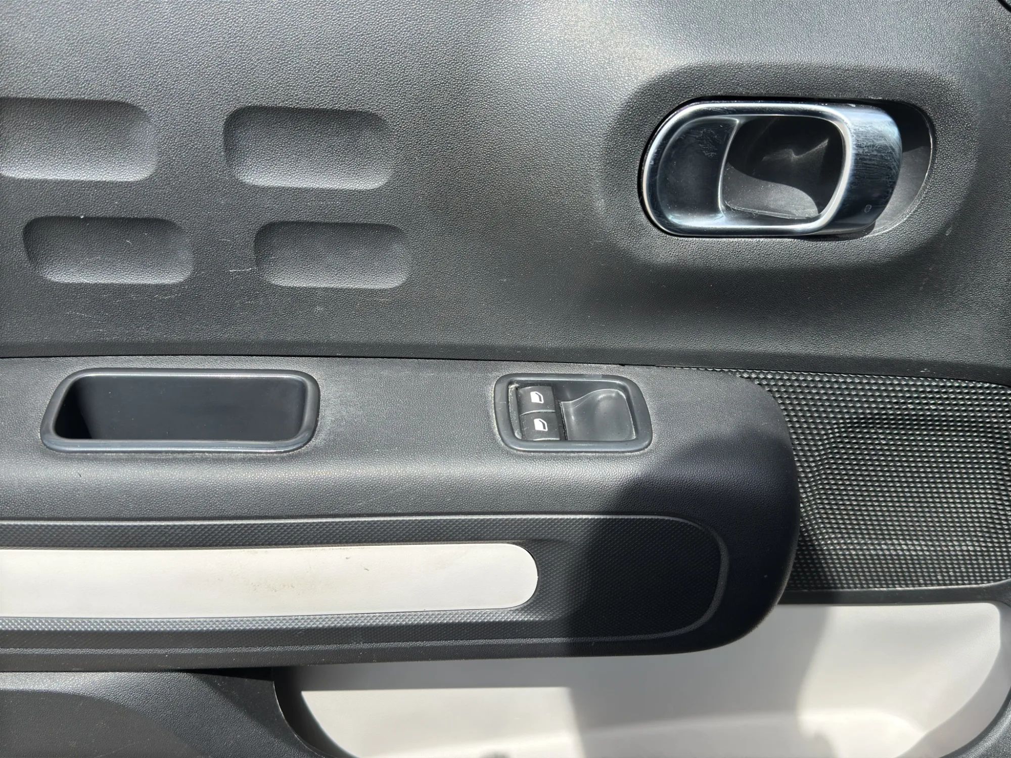 Citroën C3 1.5 BlueHDI 100 Cv. C Series 2022 — foto 12 di 20