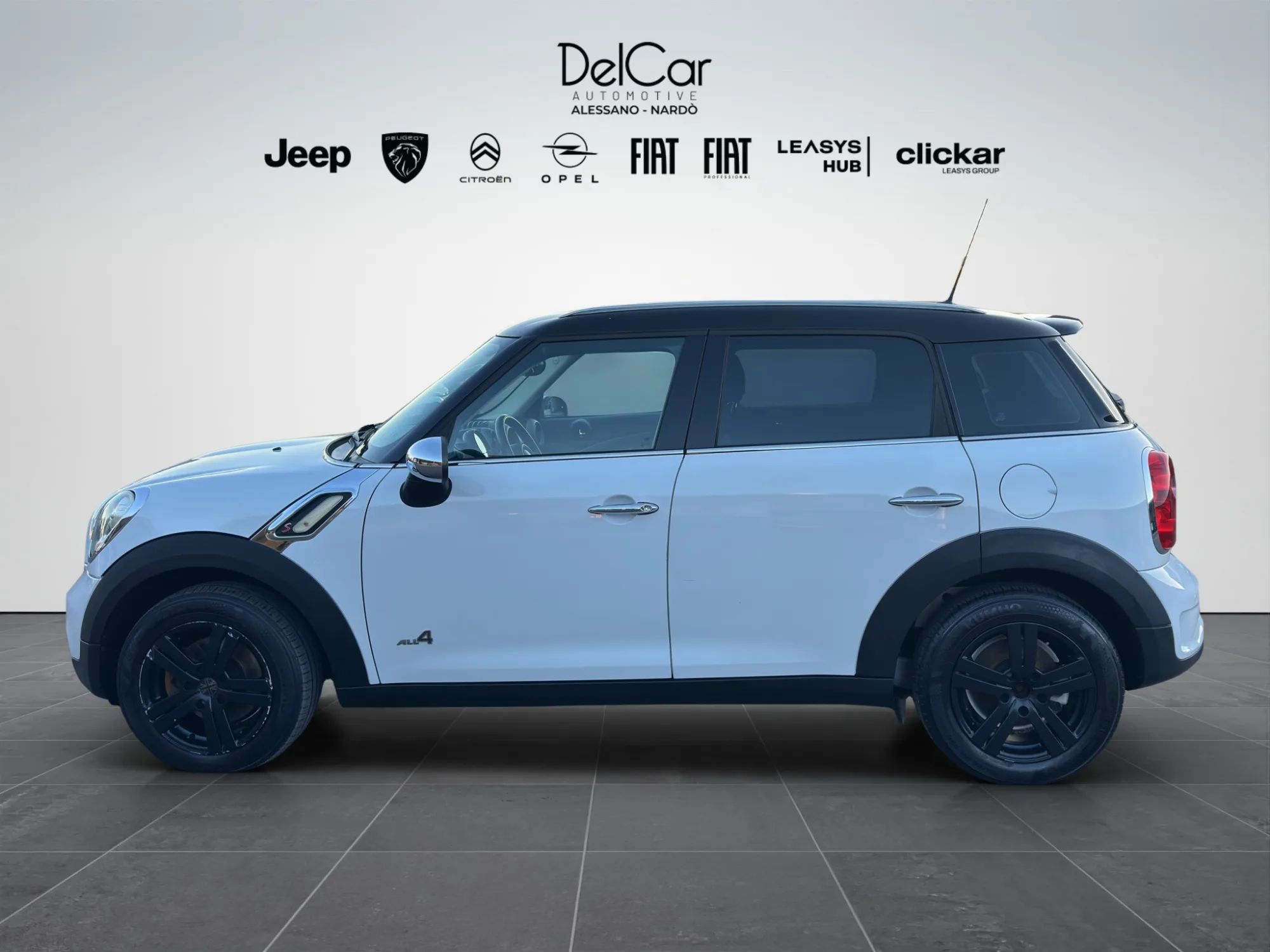 Mini Countryman Cooper SD 2.0 143 Cv. 4ALL 2012 — foto 3 di 20