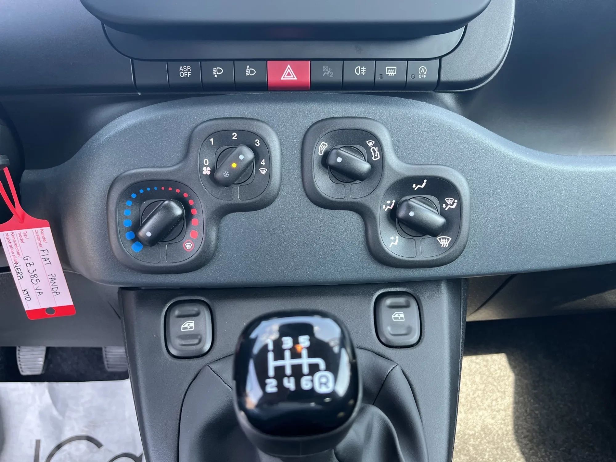 Fiat Panda 1.0 HYBRID ICON 2025 — foto 16 di 18
