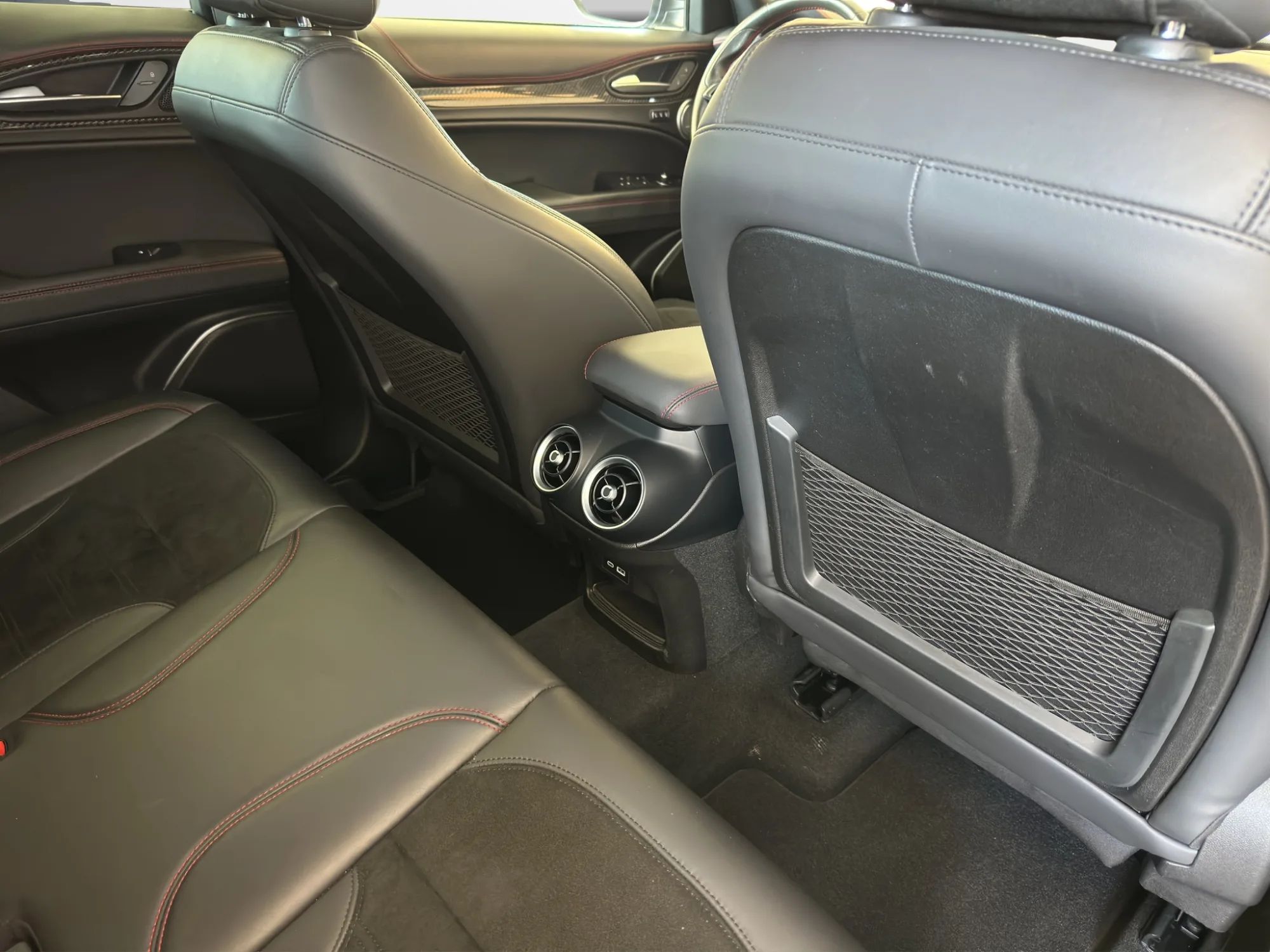 Alfa Romeo Stelvio 2.2 TD 210 Cv. AT8 Q4 ESTREMA 2022 — foto 19 di 24