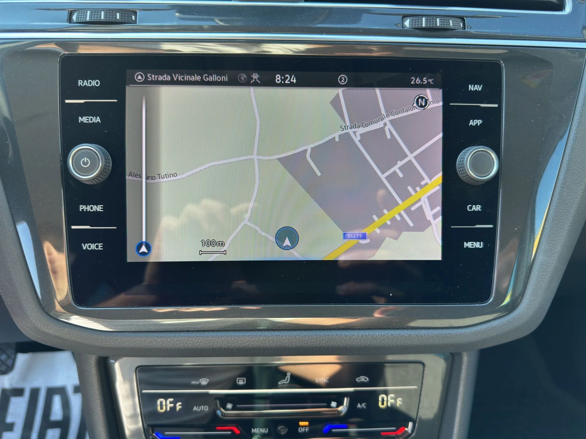 Volkswagen Tiguan 2.0 TDI LIFE 2023 — foto 15 di 20