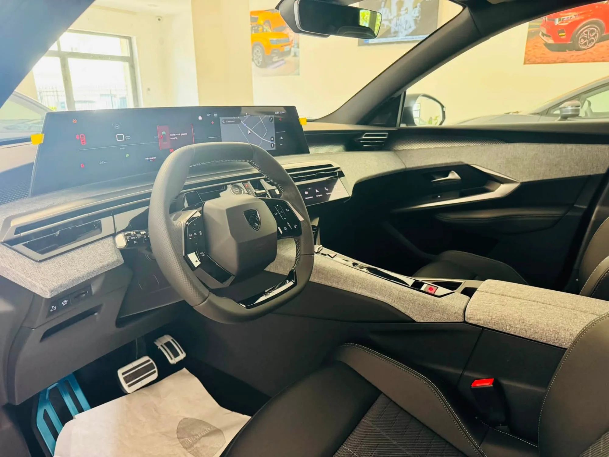 Peugeot 3008 GT Hybrid E-DCS6 2026 — foto 8 di 17