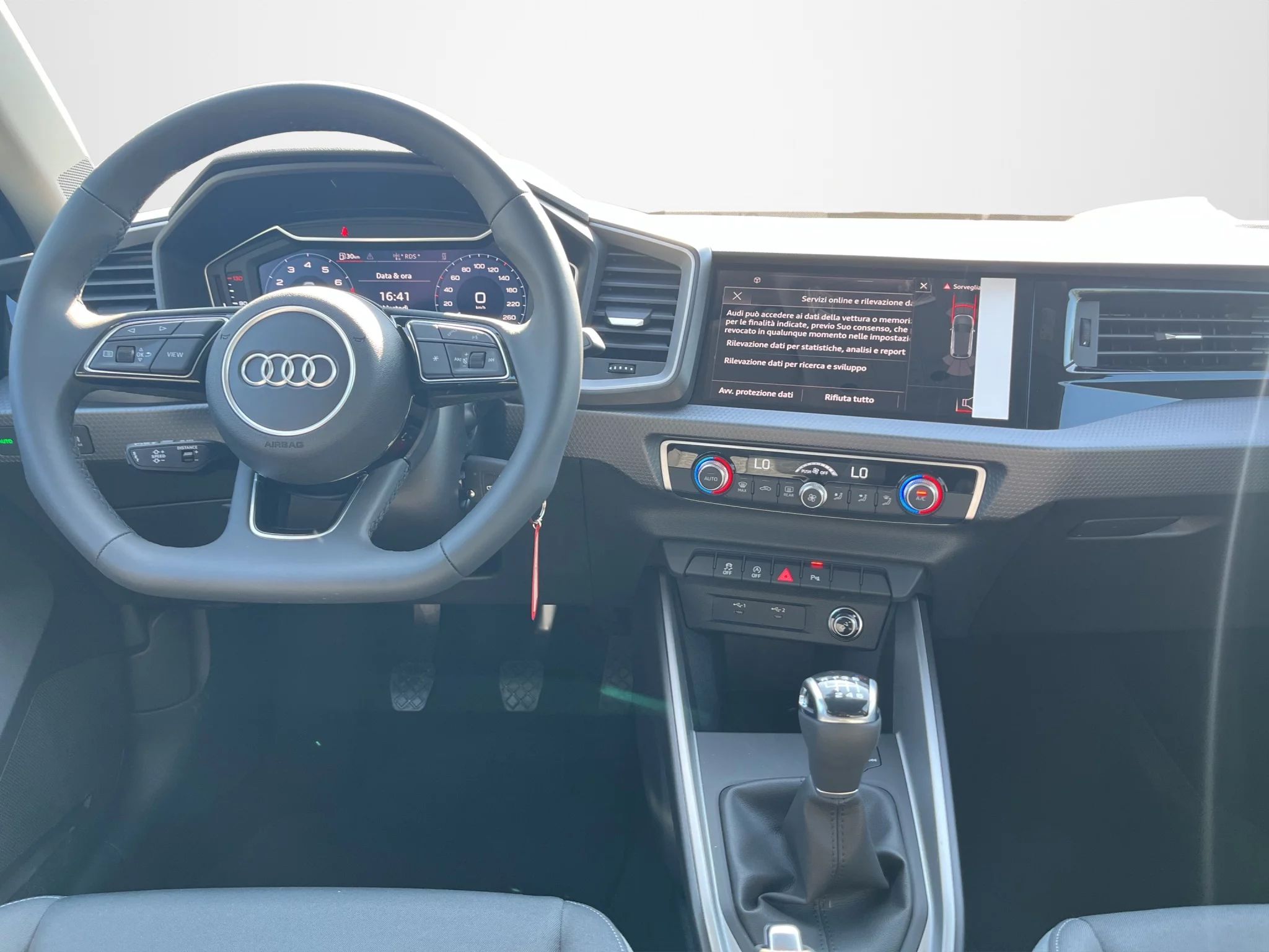 Audi A1 SPORTBACK 30 TFSI 1.0 S-LINE EDITION 2025 — foto 14 di 20