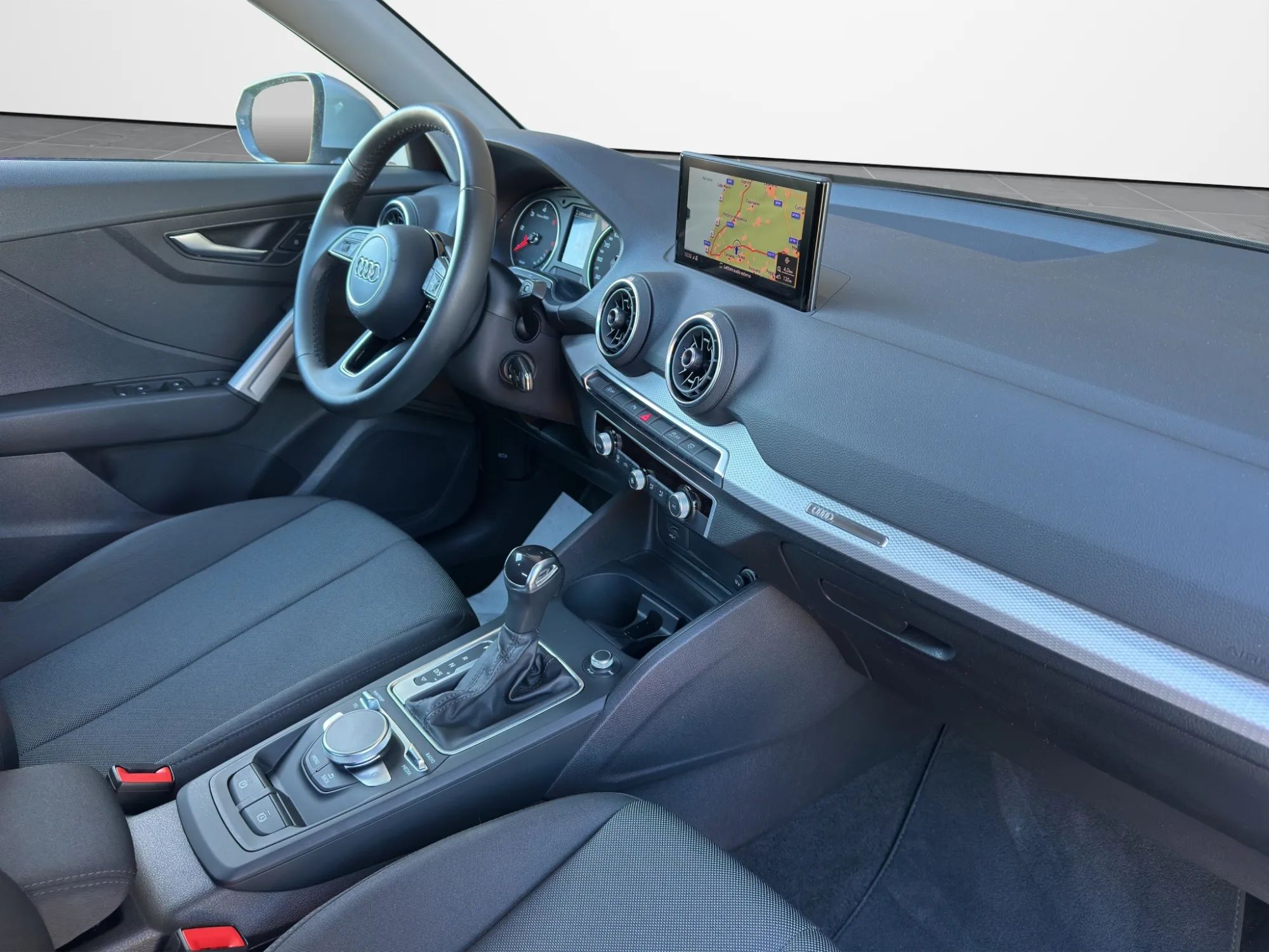 Audi Q2 35 2.0 TDI 150 Cv. S Tronic Business Advanced 2022 — foto 18 di 22