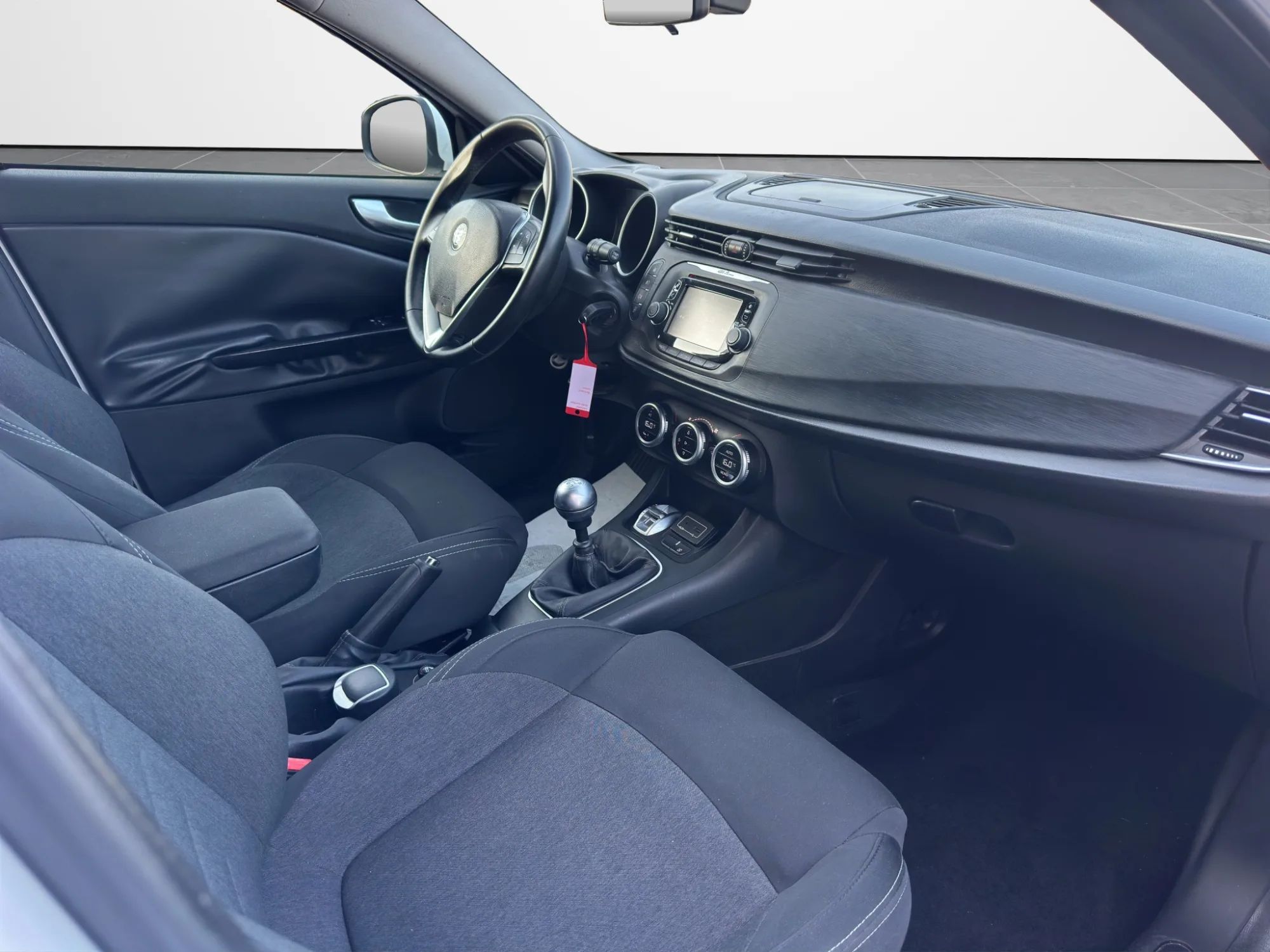 Alfa Romeo Giulietta 1.6 JTDM  120 Cv 2016 — foto 17 di 21