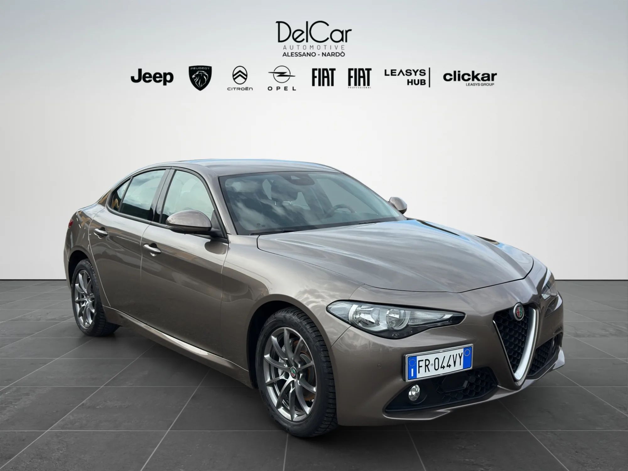 Alfa Romeo Giulia 2.2 TD 180 Cv. Super 2018 — foto 8 di 22