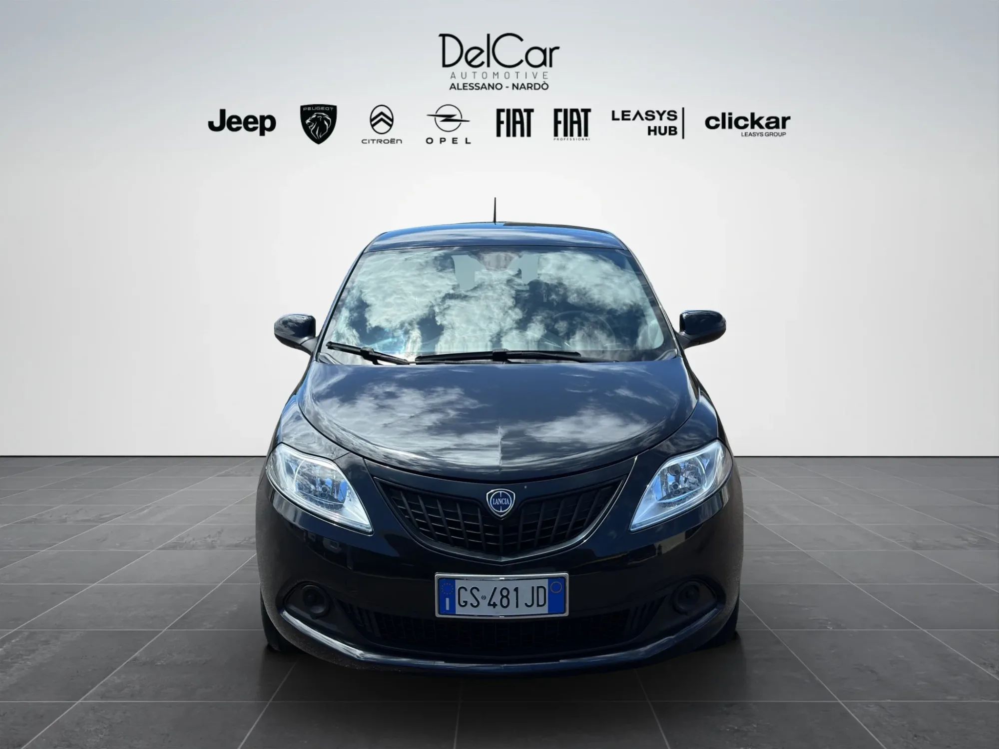 Lancia Ypsilon 1.0 HYBRID ORO 2023 — foto 1 di 17