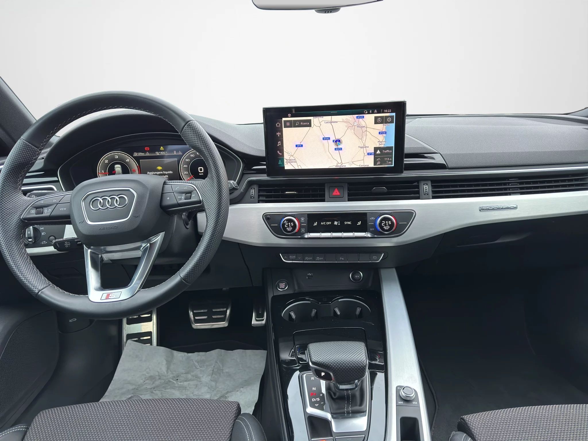 Audi A4 Avant 40 TDI 2.0 MHEV QUATTRO S LINE S-TRONIC 2024 — foto 14 di 23
