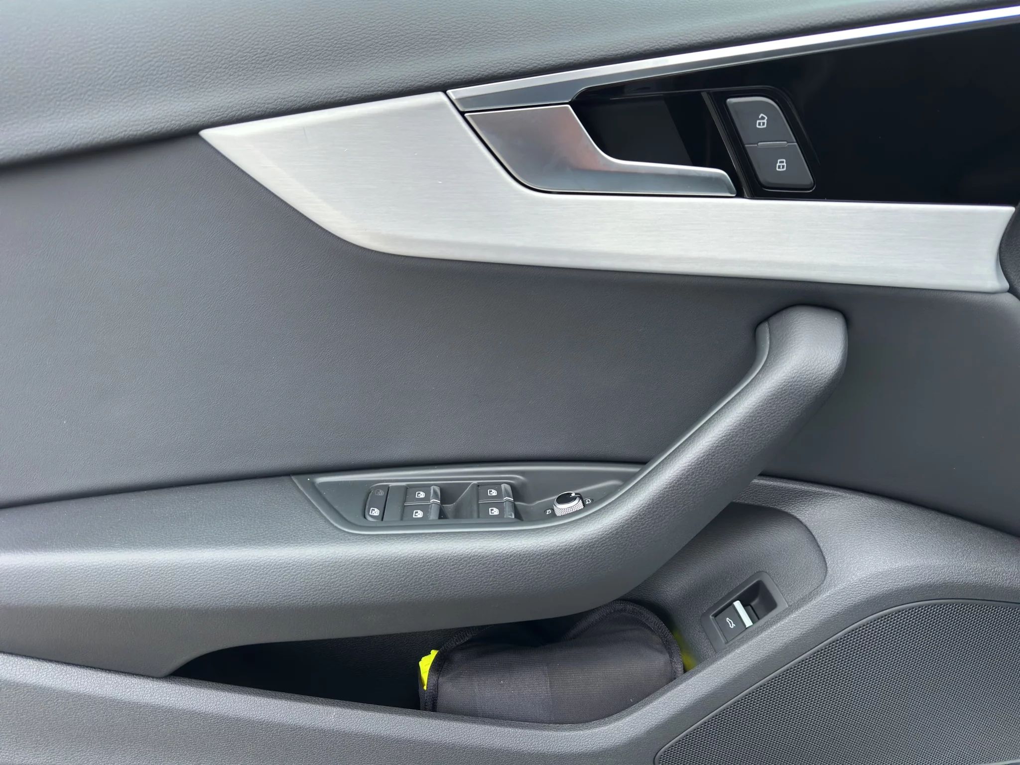 Audi A4 Avant 40 TDI 2.0 MHEV QUATTRO S LINE S-TRONIC 2024 — foto 12 di 23