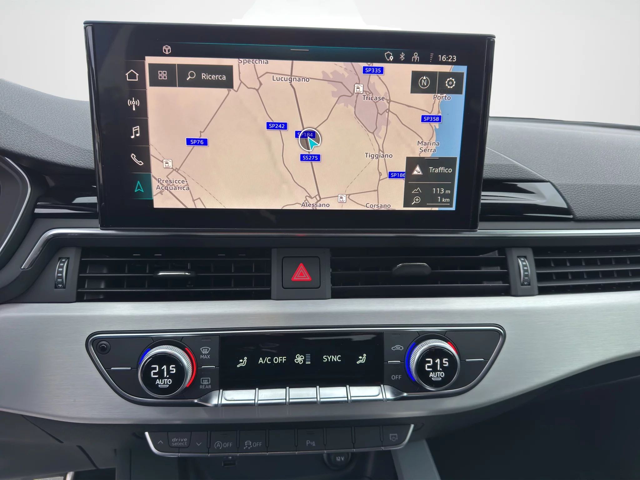Audi A4 Avant 40 TDI 2.0 MHEV QUATTRO S LINE S-TRONIC 2024 — foto 15 di 23