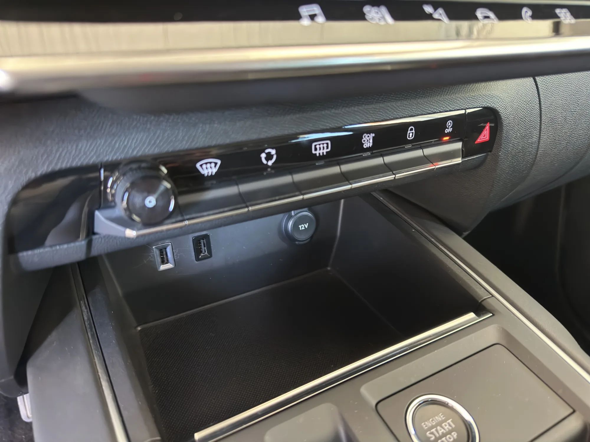 Citroën C5 AIR CROSS 1.5 BlueHDI 130 Cv. EAT8 Feel Pack 2023 — foto 16 di 23