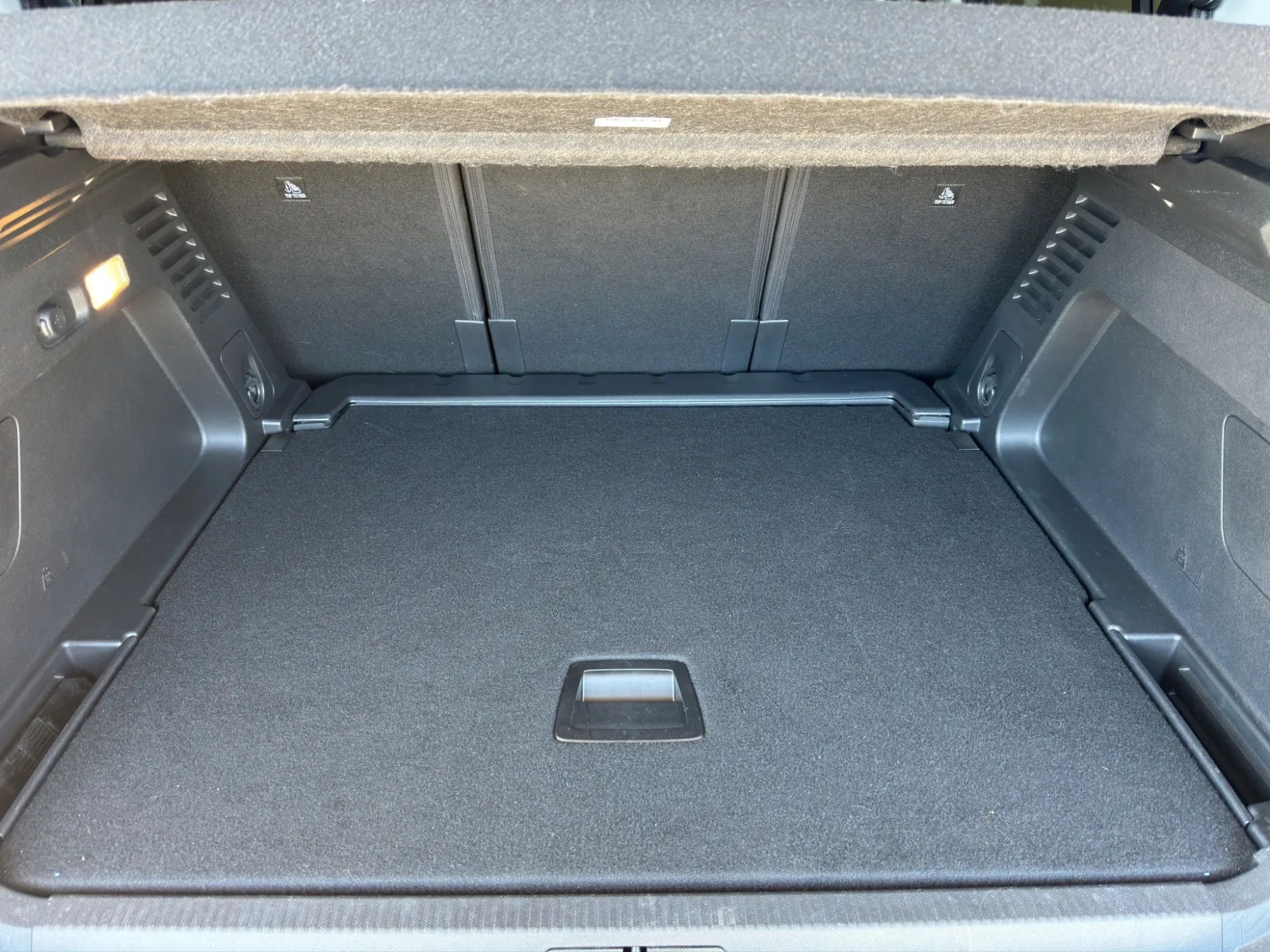 Citroën C5 AIR CROSS 1.5 BlueHDI 130 Cv. EAT8 Feel Pack 2023 — foto 20 di 23