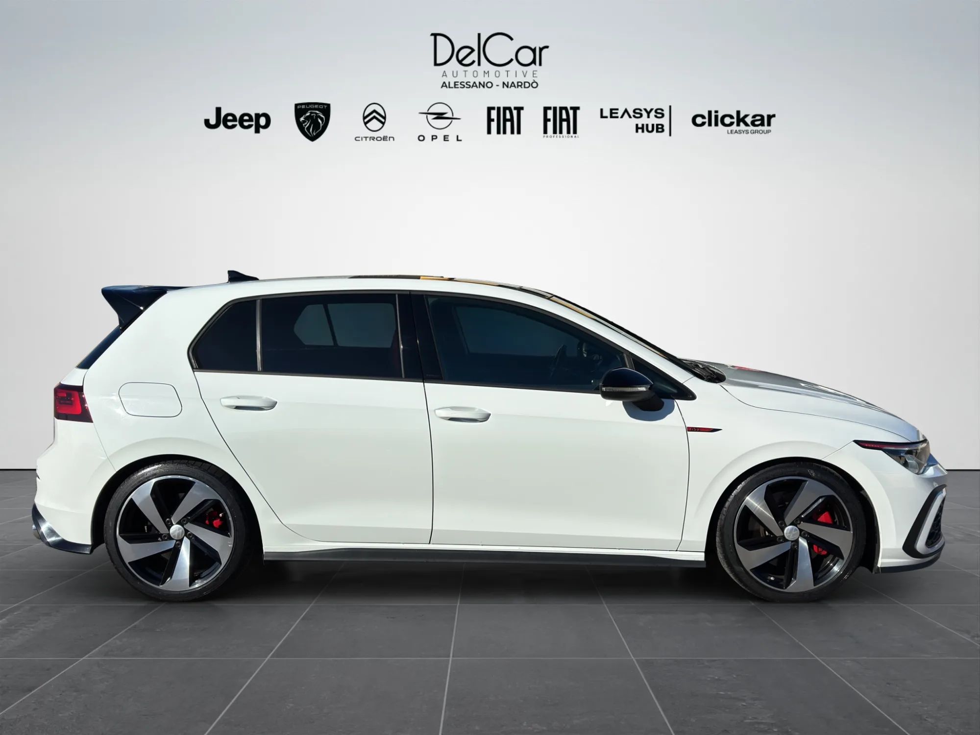 Volkswagen Golf VIII 2.0 245 Cv. TSI DSG GTI 2021 — foto 7 di 25