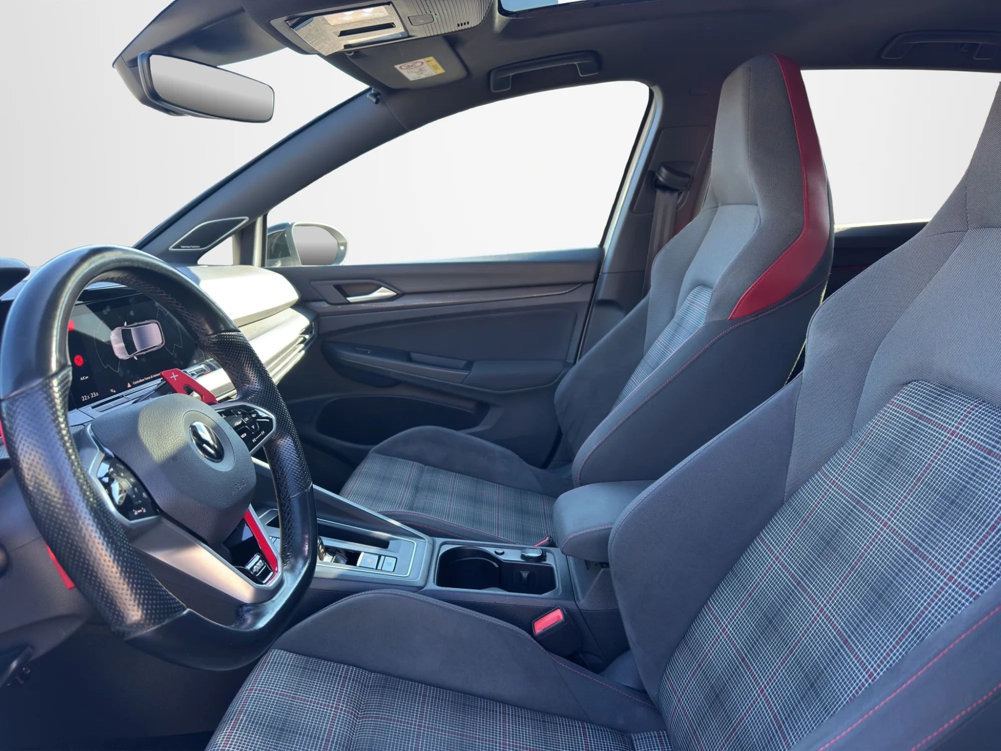 Volkswagen Golf VIII 2.0 245 Cv. TSI DSG GTI 2021 — foto 9 di 25