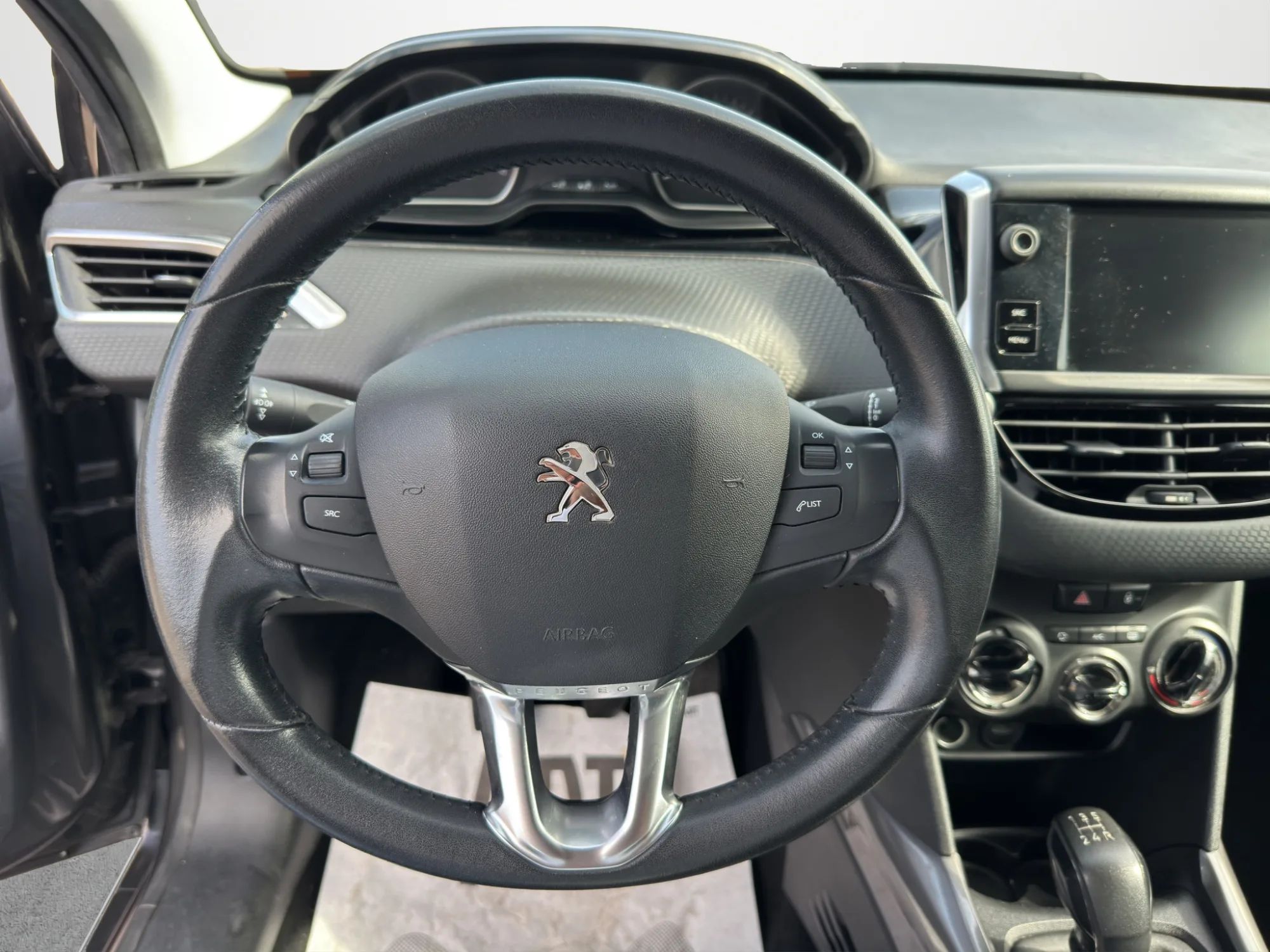 Peugeot 2008 1.5 100 Cv BlueHDI Active 2019 — foto 10 di 20